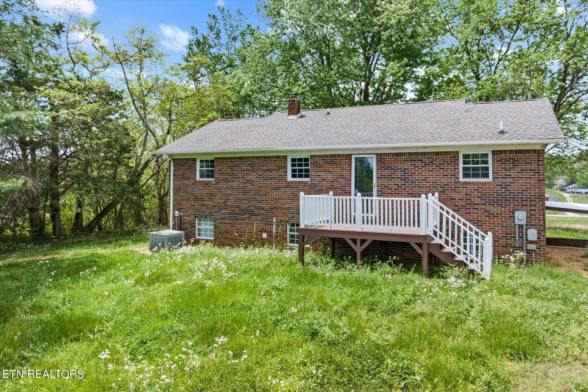2159 Fairview Road Byrdstown TN 38549