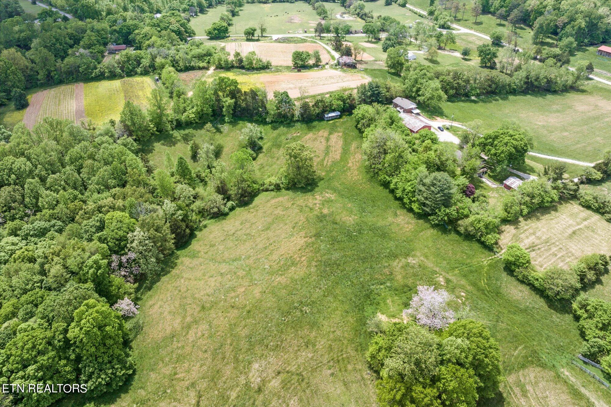2159 Fairview Road Byrdstown TN 38549