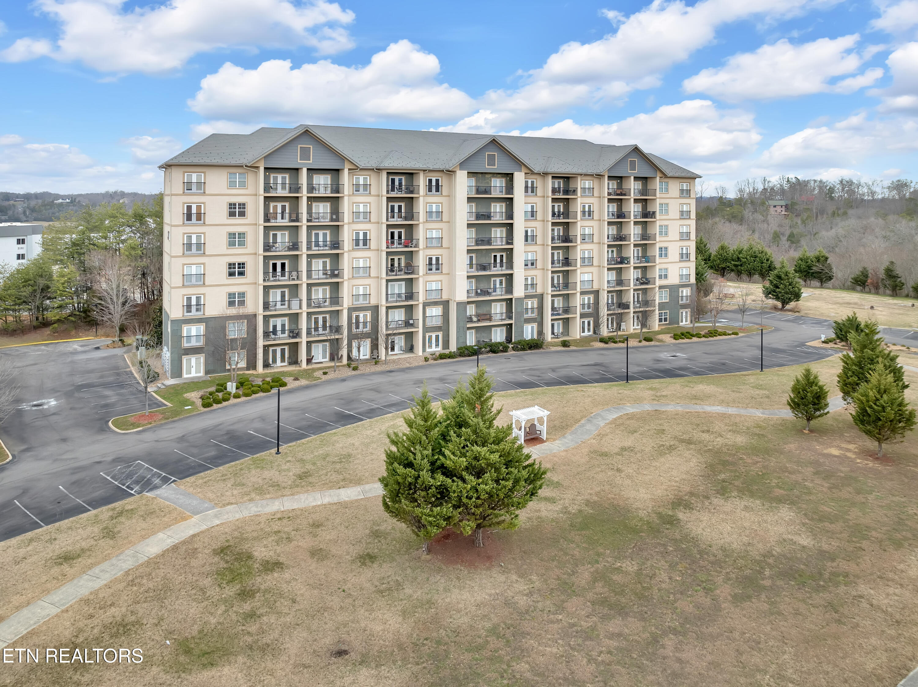 124 Plaza Drive Pigeon Forge TN 37863