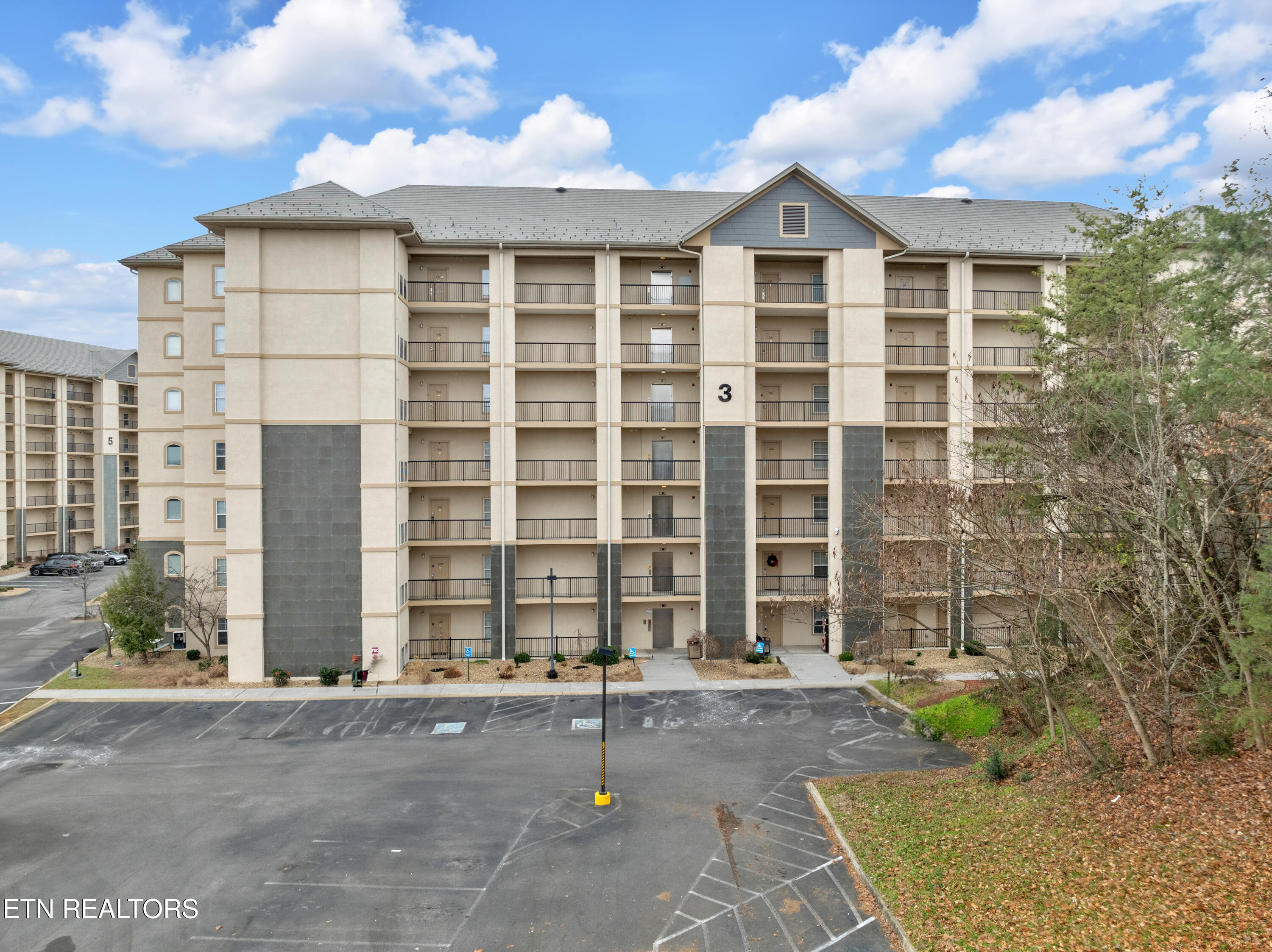 124 Plaza Drive Pigeon Forge TN 37863