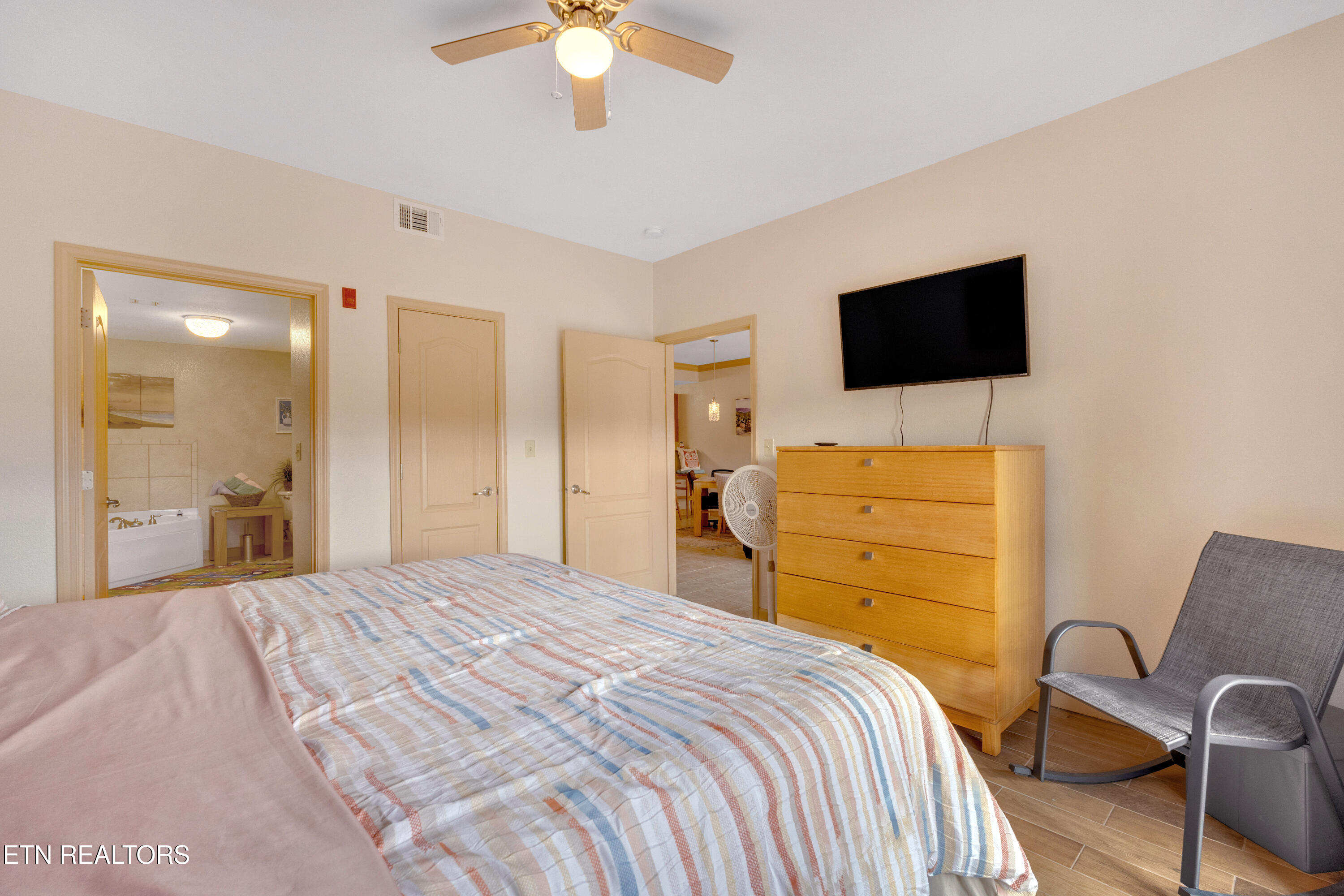 124 Plaza Drive Pigeon Forge TN 37863