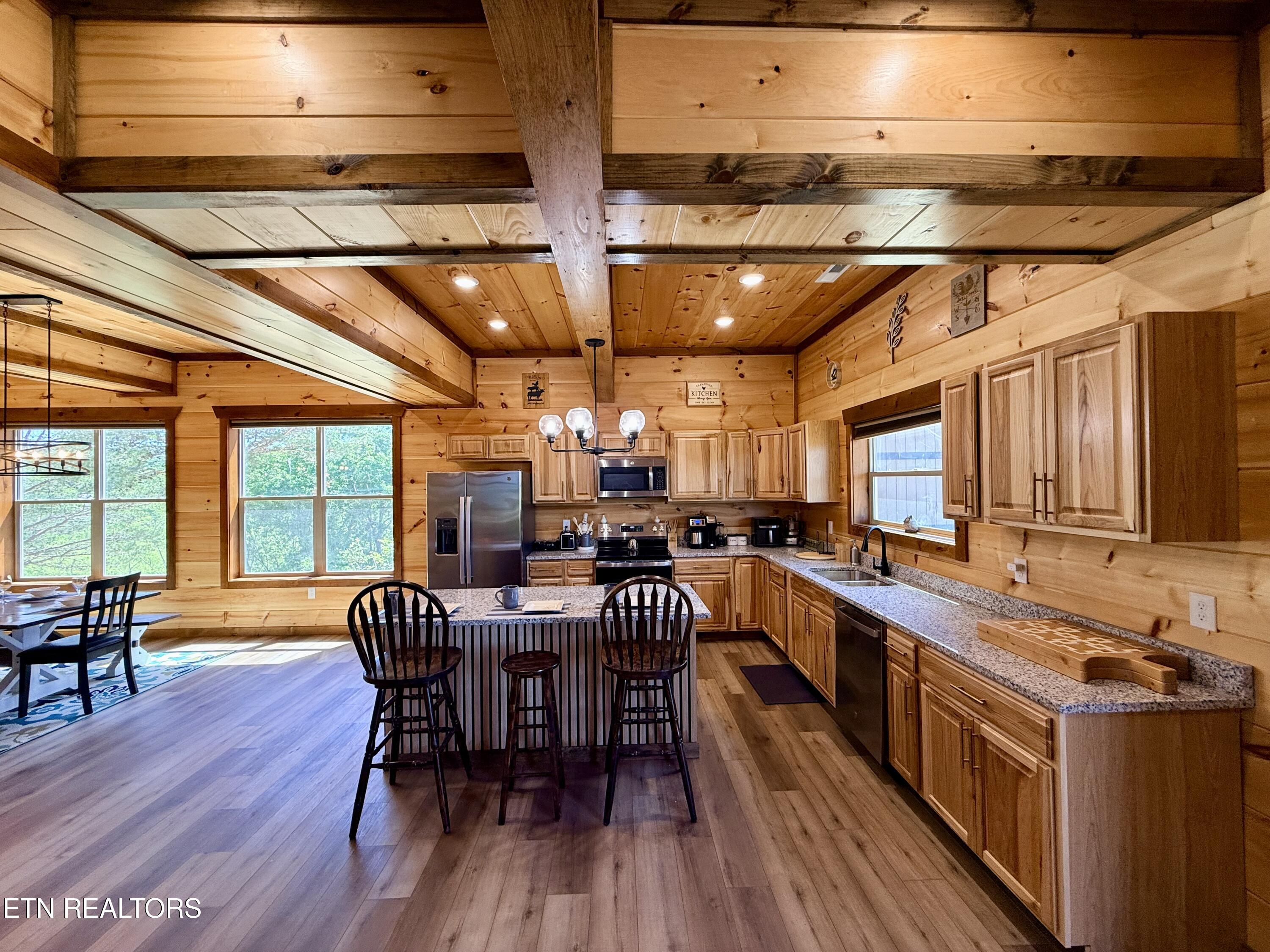 1124 Sanctuary Shores Way Sevierville TN 37876