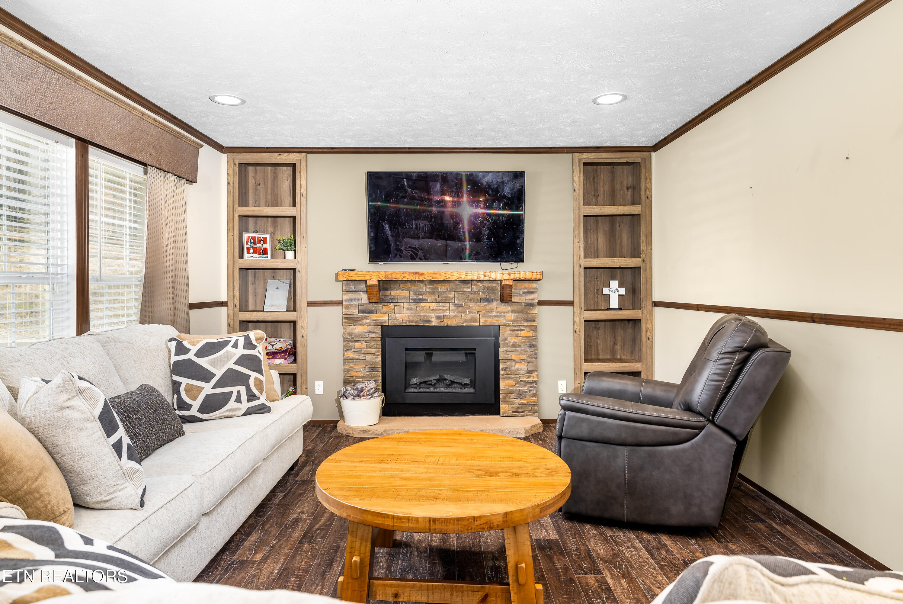 153 Powder House Road Clinton TN 37716