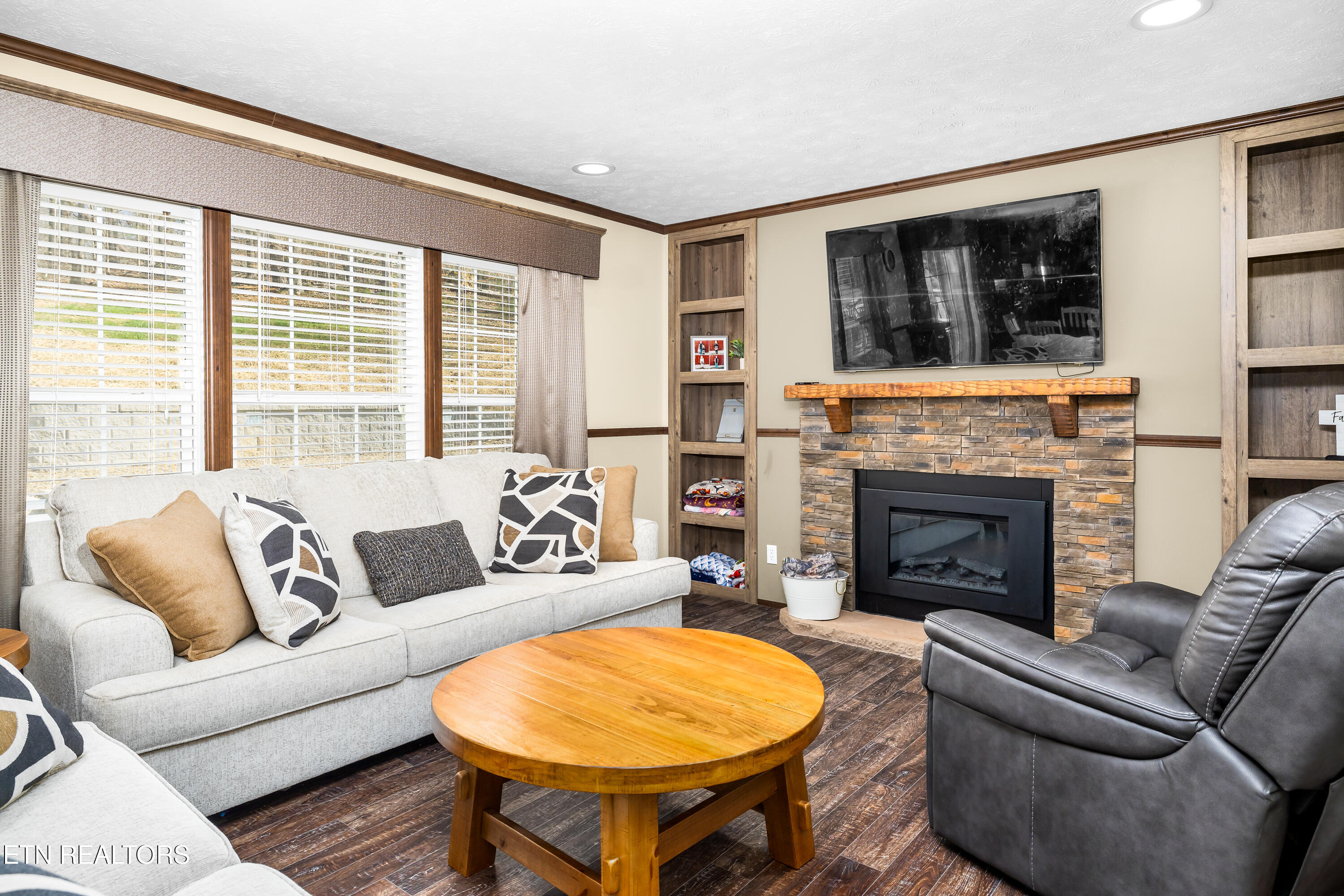 153 Powder House Road Clinton TN 37716