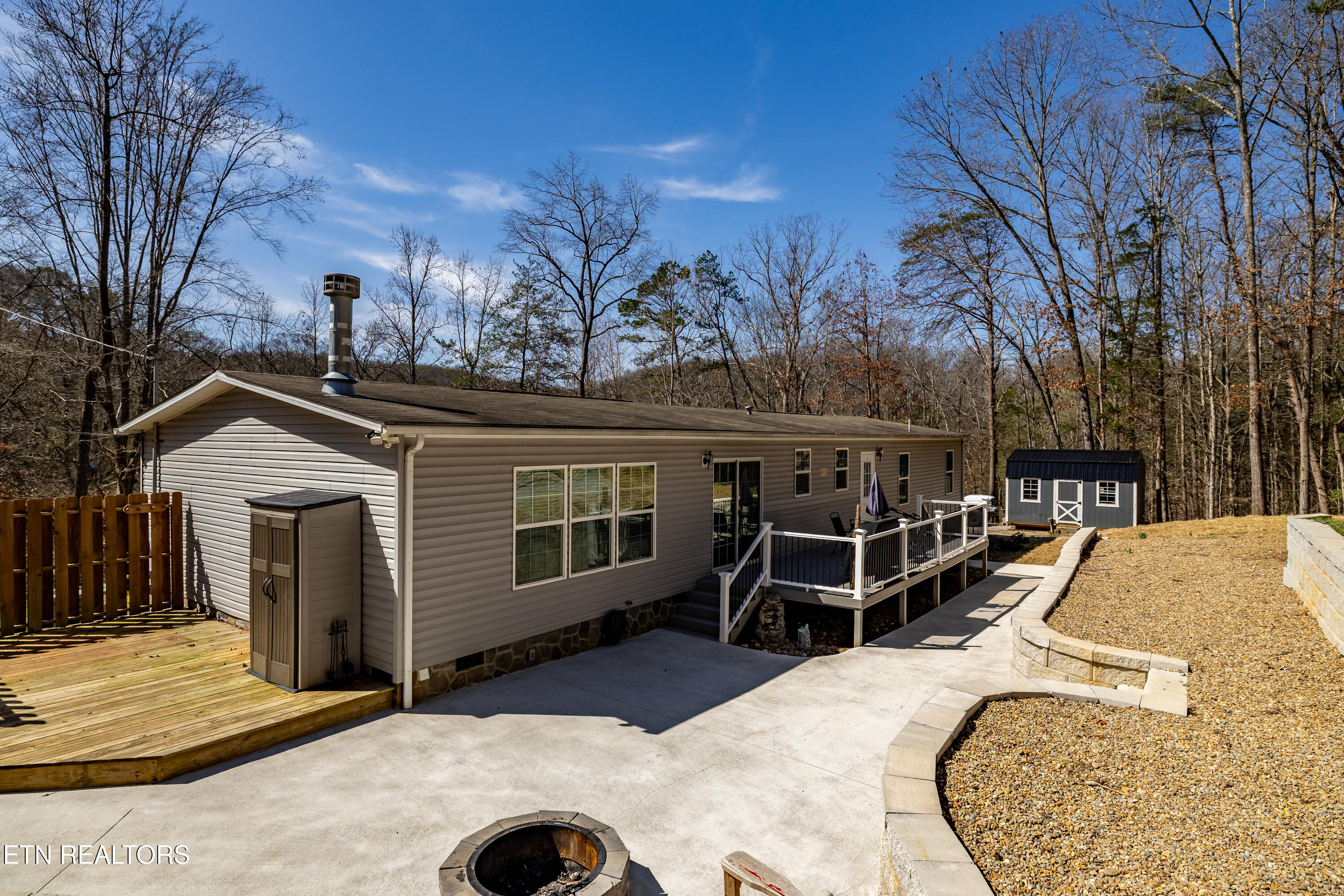 153 Powder House Road Clinton TN 37716