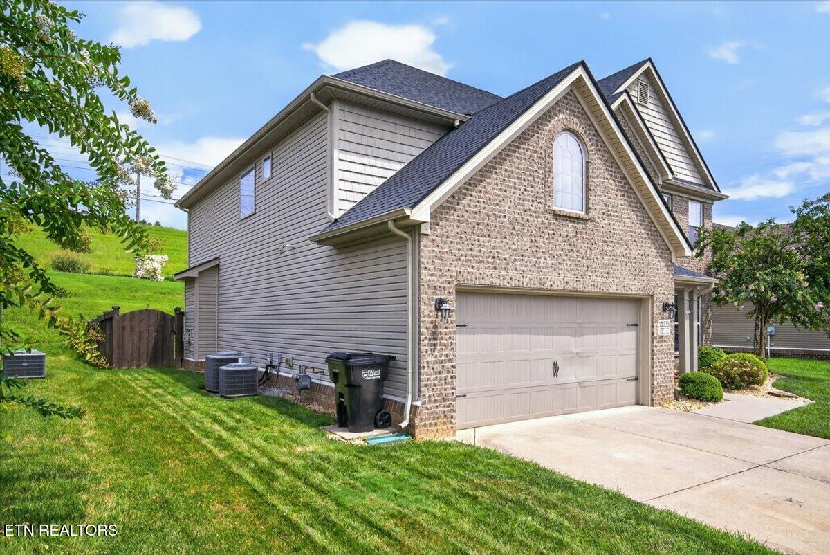 12325 Chirping Bird Lane Knoxville TN 37932