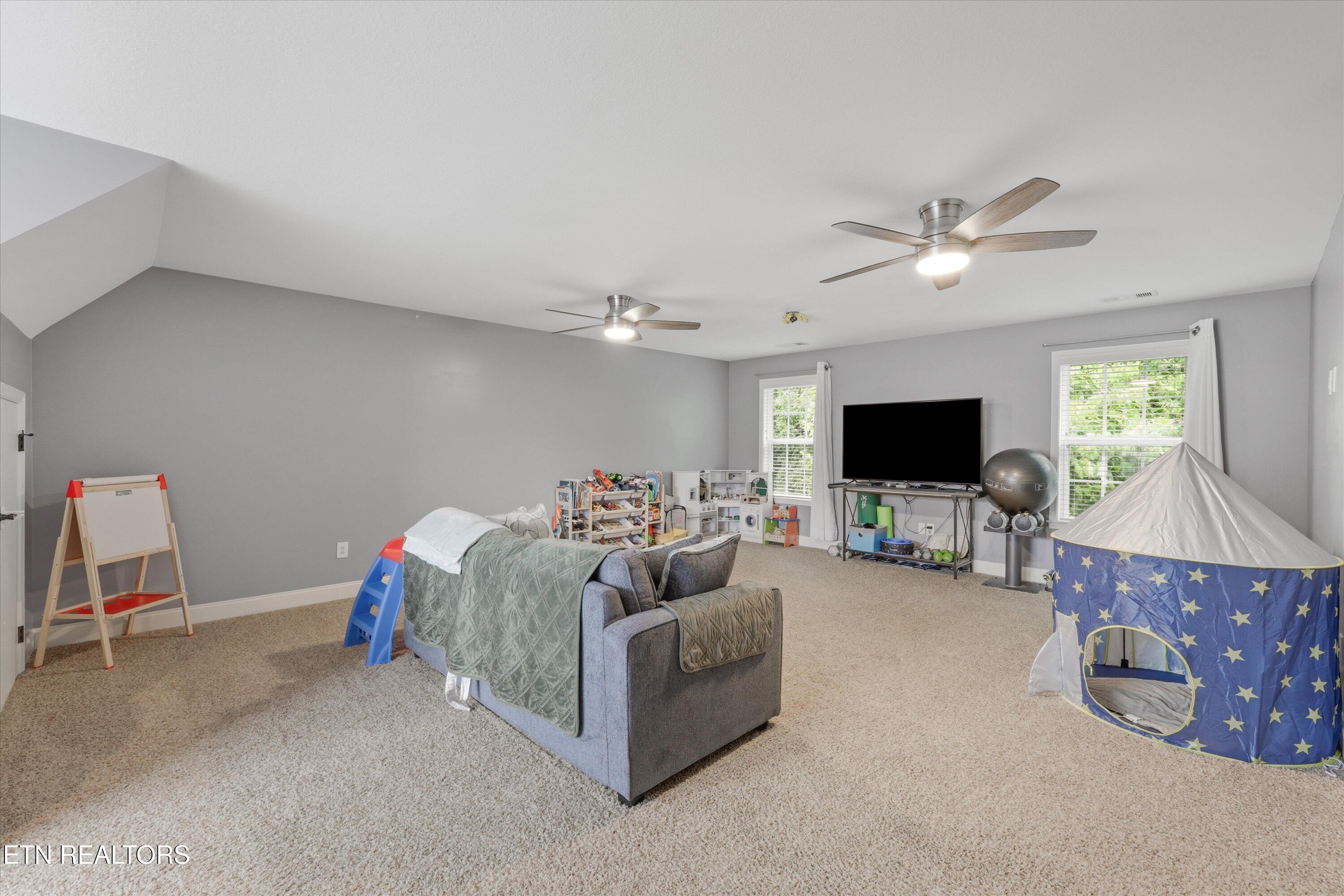 2312 Ancient Oak Lane Knoxville TN 37931
