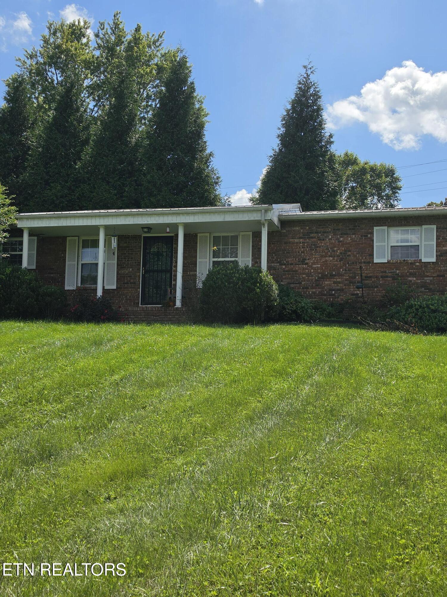 539 Fulton Road Harrogate TN 37752