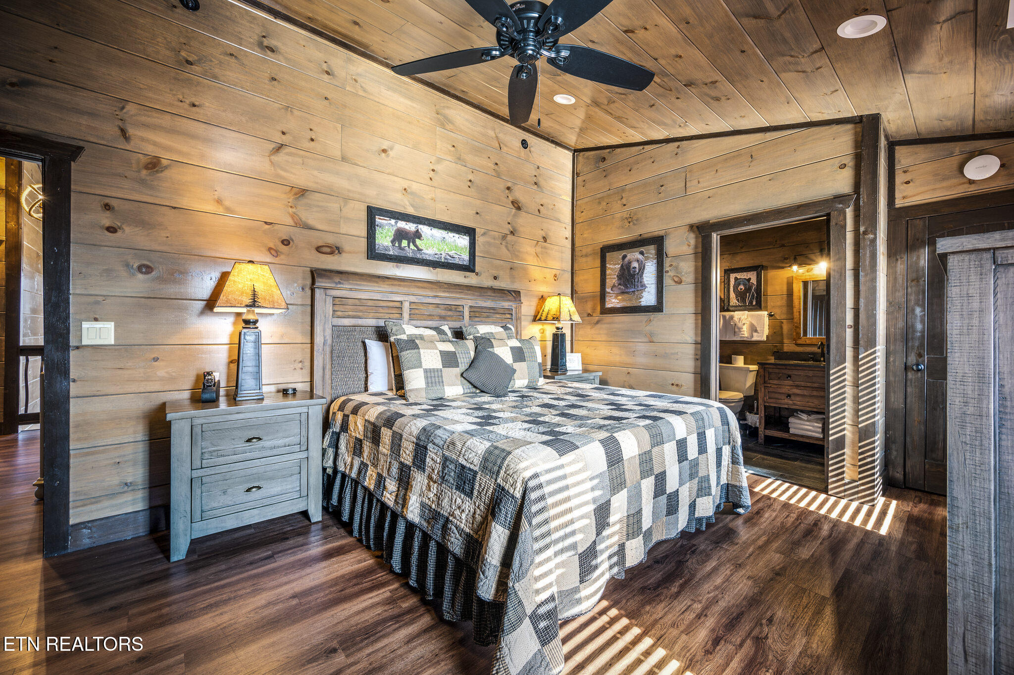 1490 Sleepy Valley Lane Sevierville TN 37876