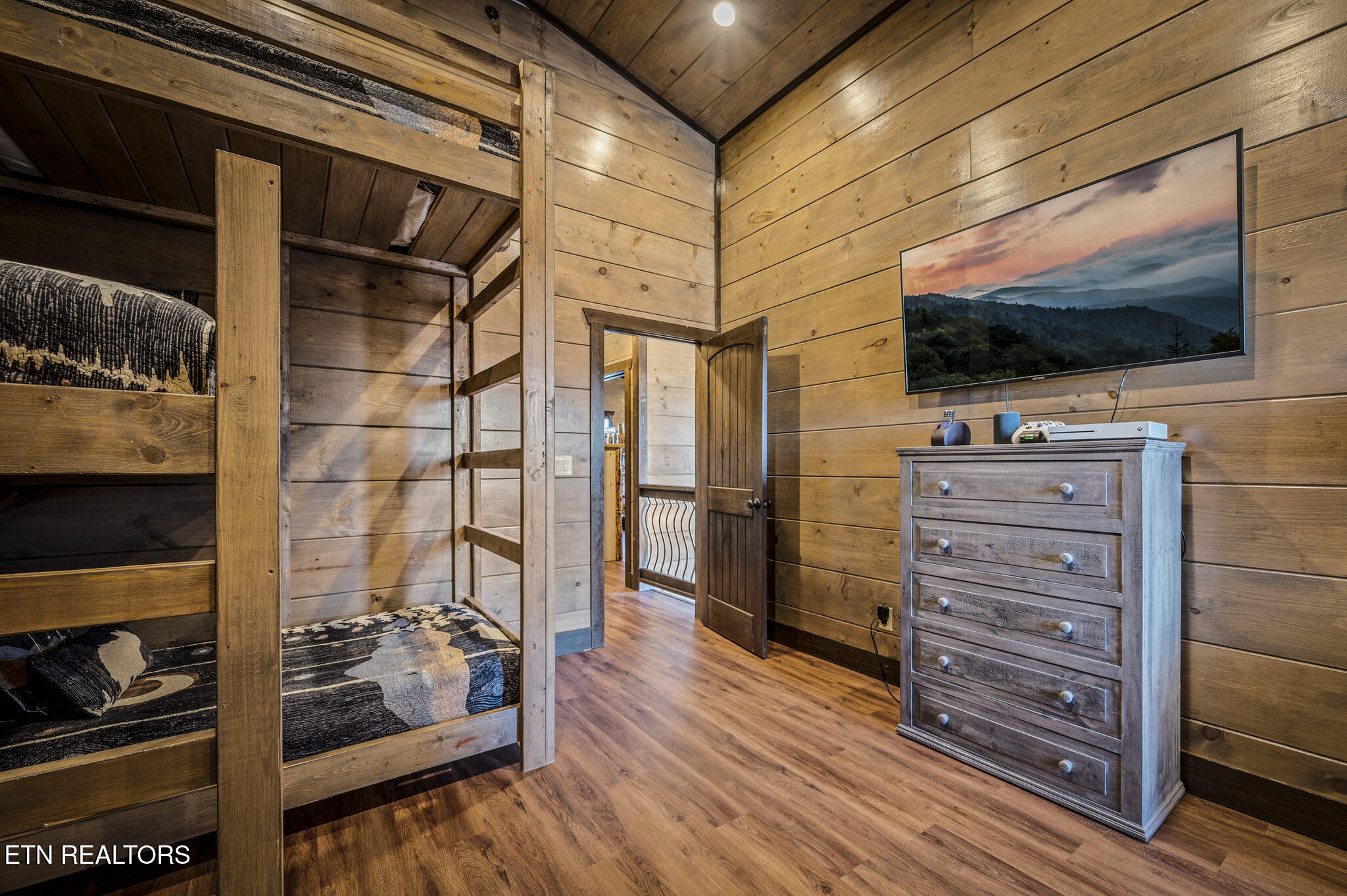 1490 Sleepy Valley Lane Sevierville TN 37876