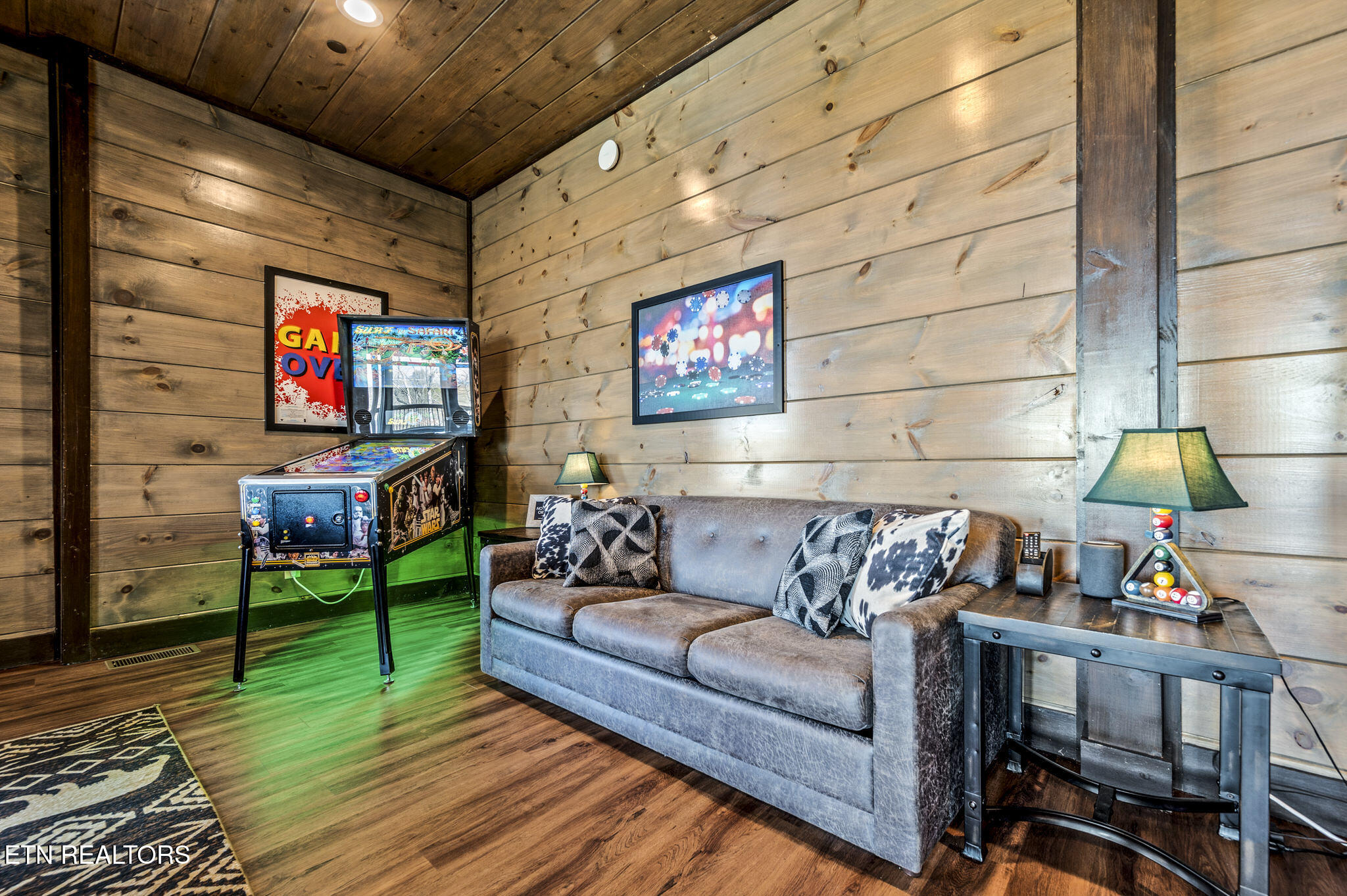 1490 Sleepy Valley Lane Sevierville TN 37876
