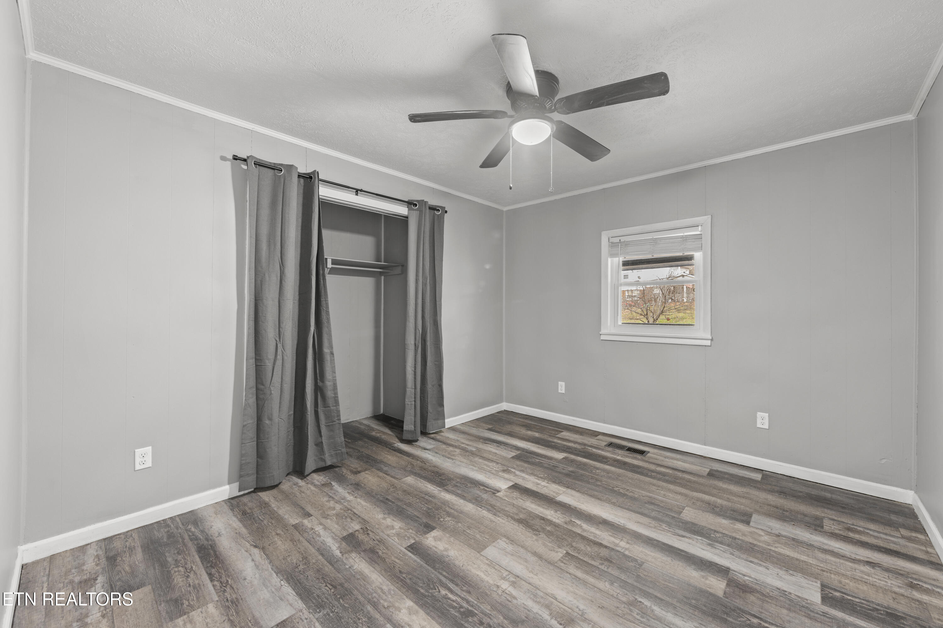 1037 Foust Carney Road Powell TN 37849
