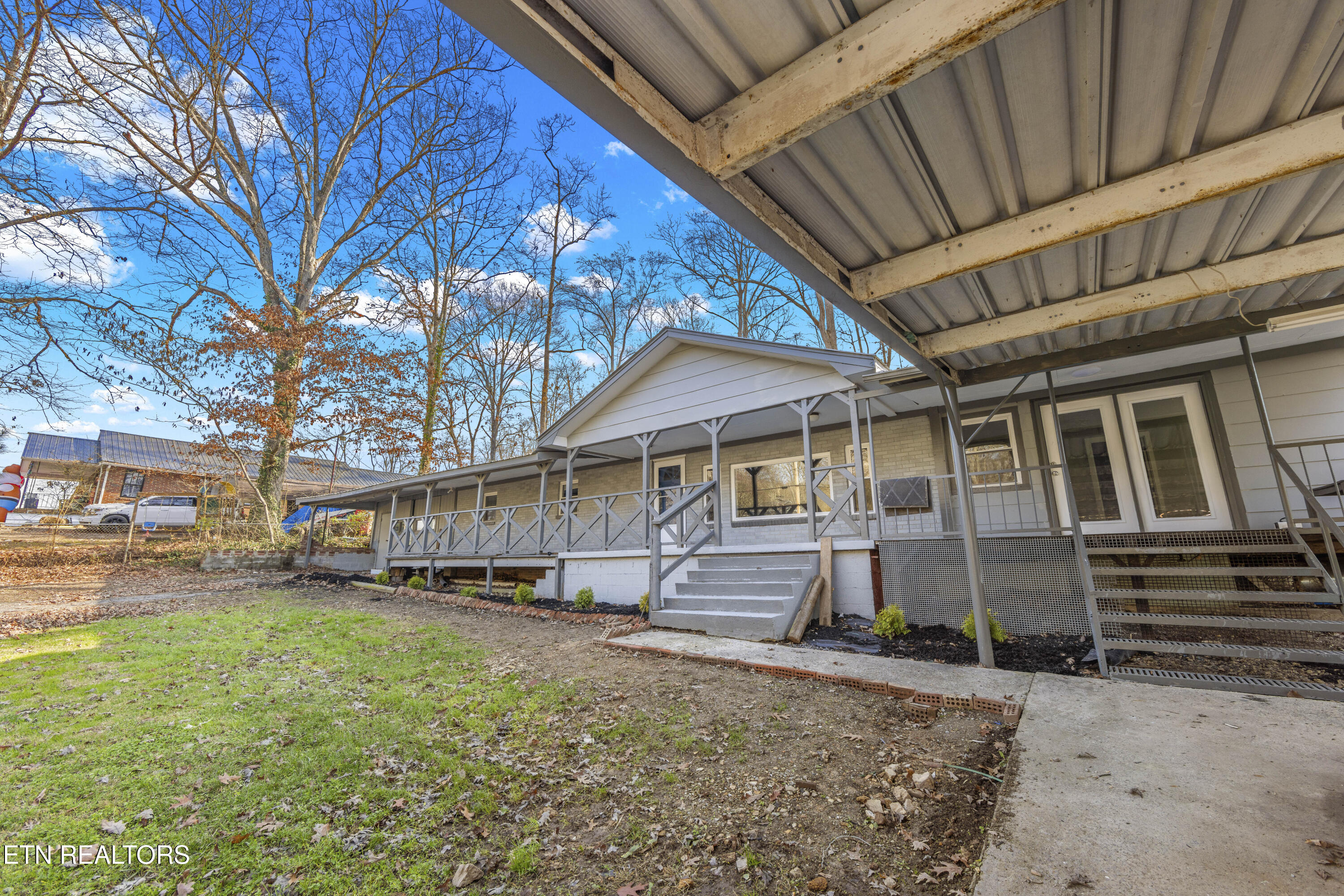 1037 Foust Carney Road Powell TN 37849