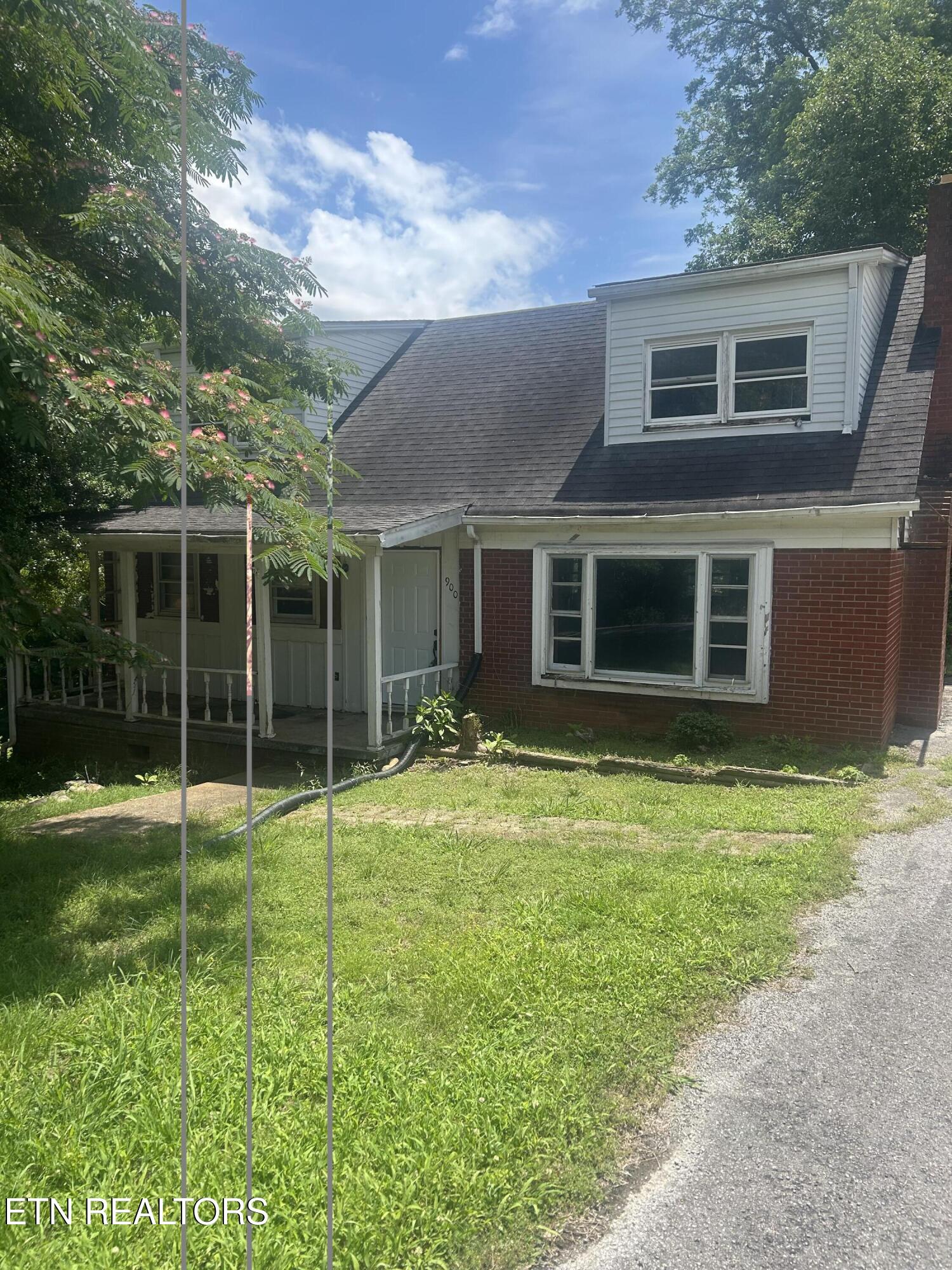 900 W 2nd Avenue Lenoir City TN 37771