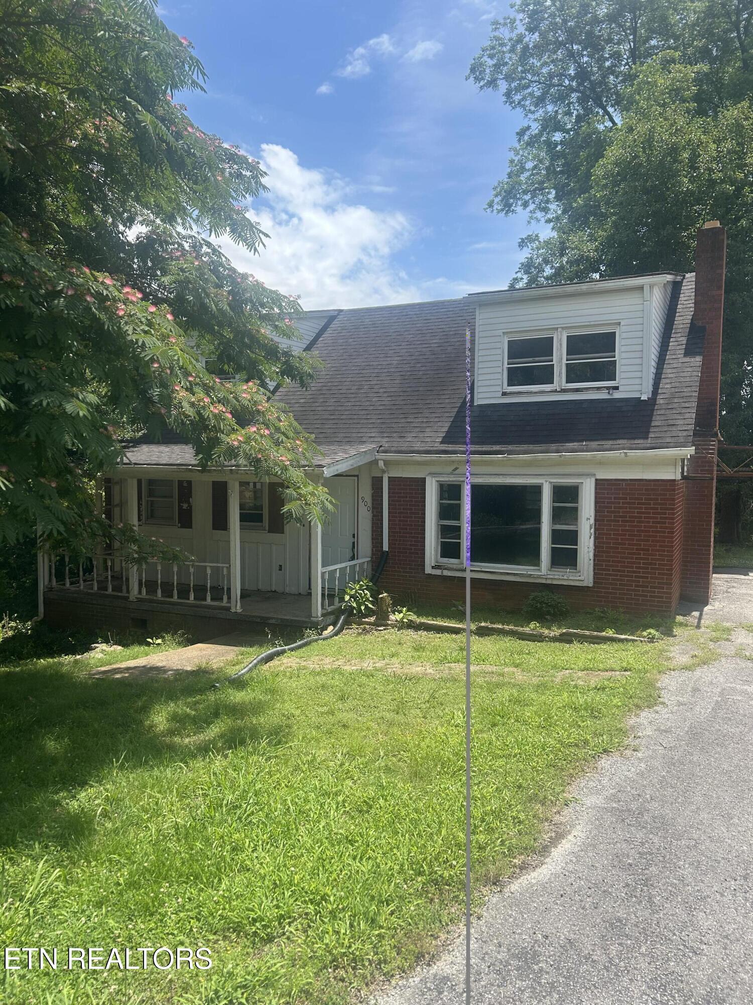 900 W 2nd Avenue Lenoir City TN 37771
