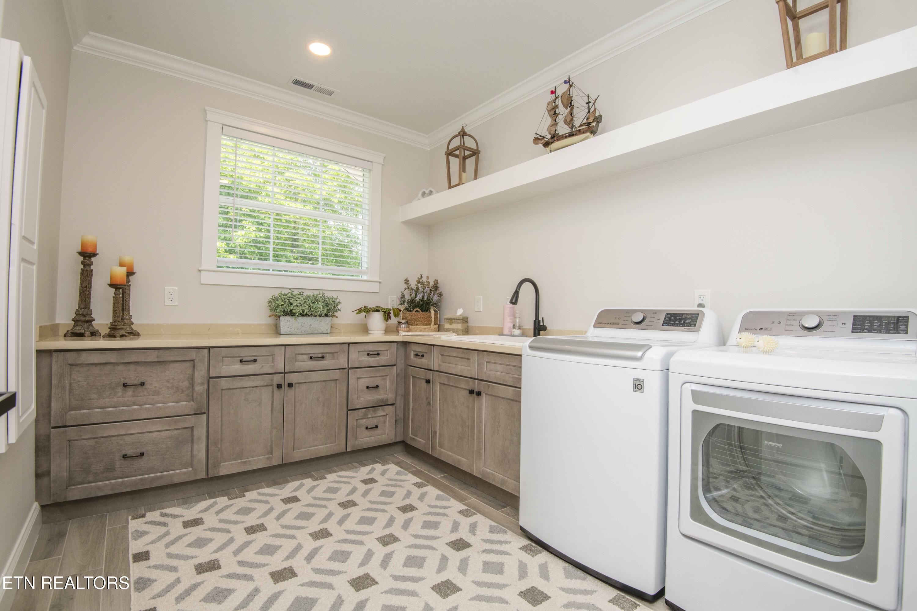 10412 Meadow Ridges Lane Knoxville TN 37922