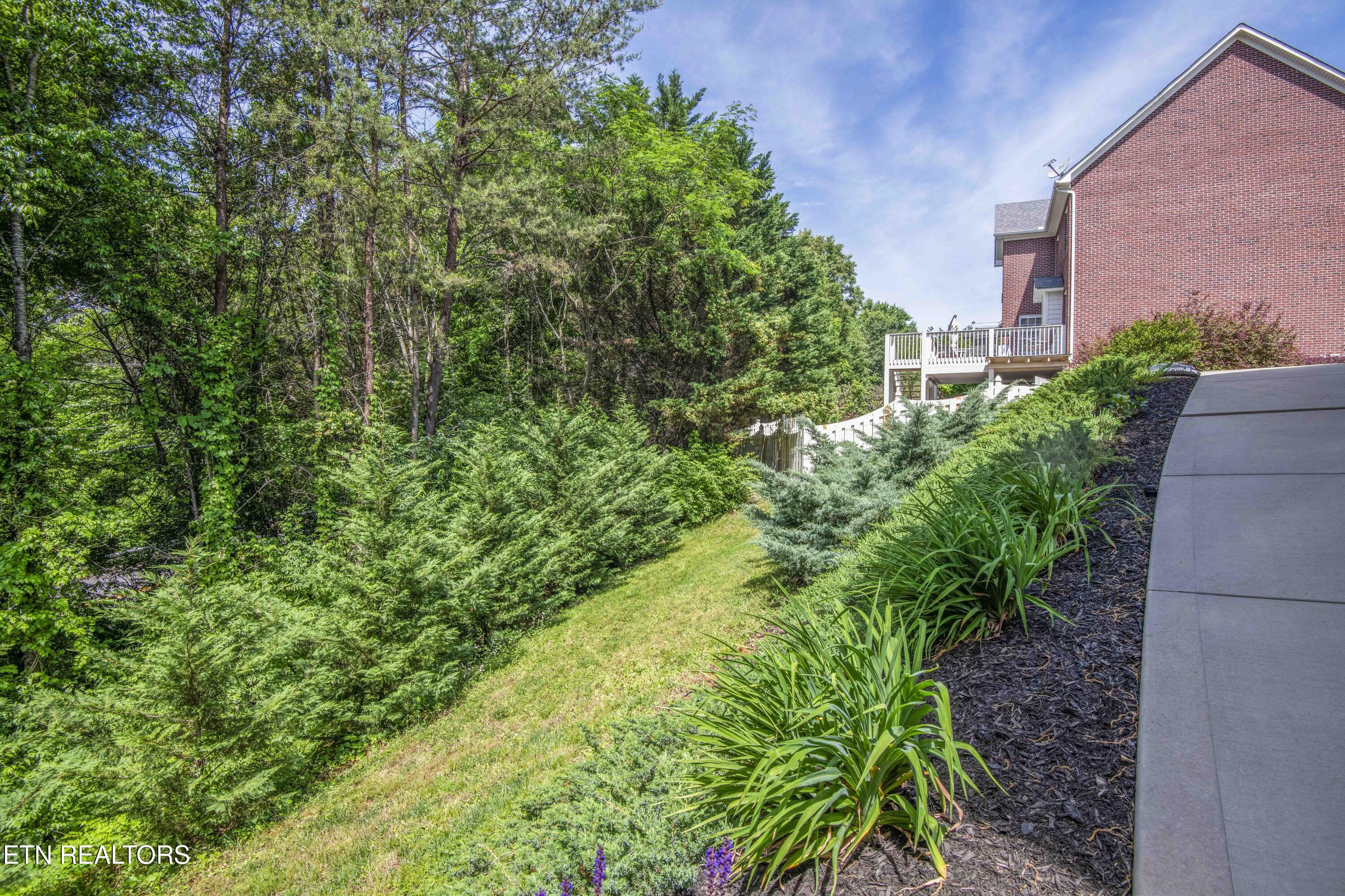 10412 Meadow Ridges Lane Knoxville TN 37922