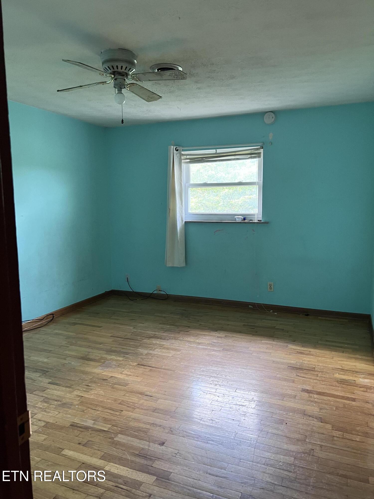 1448/1448B Louisville Road Alcoa TN 37701