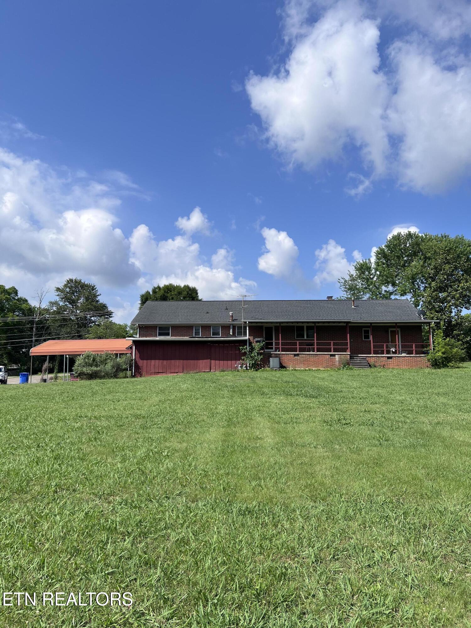 1448/1448B Louisville Road Alcoa TN 37701
