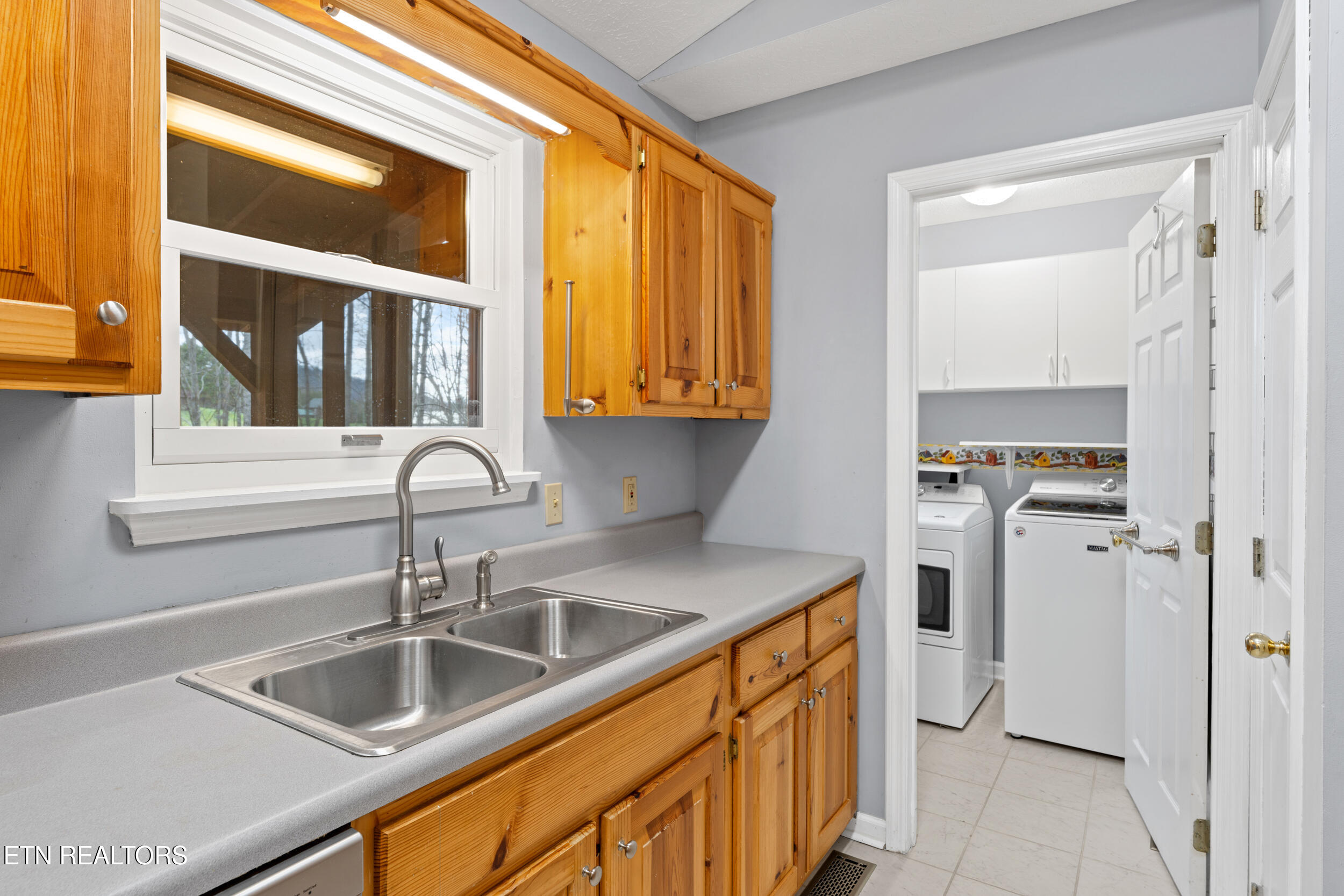3820 Saddle Brook Way Sevierville TN 37862