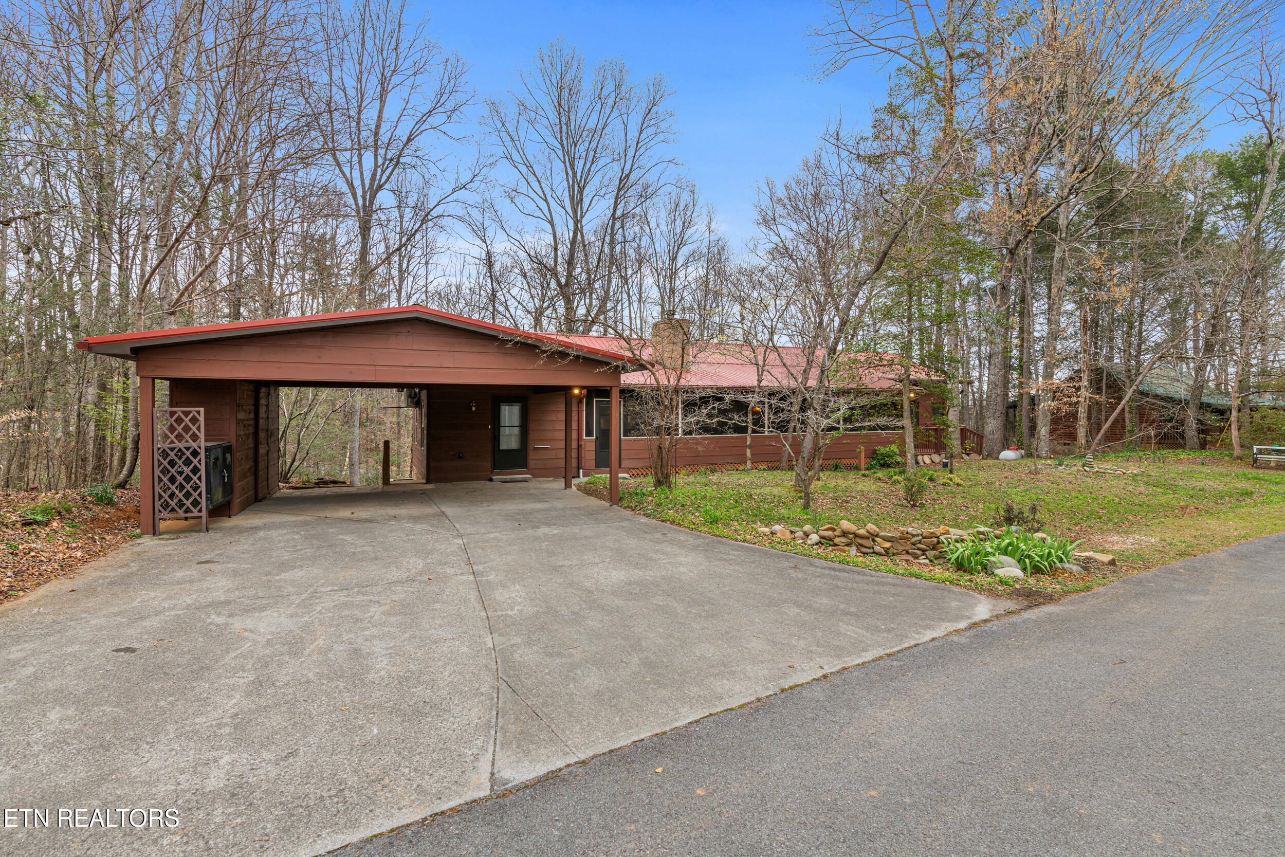 3820 Saddle Brook Way Sevierville TN 37862