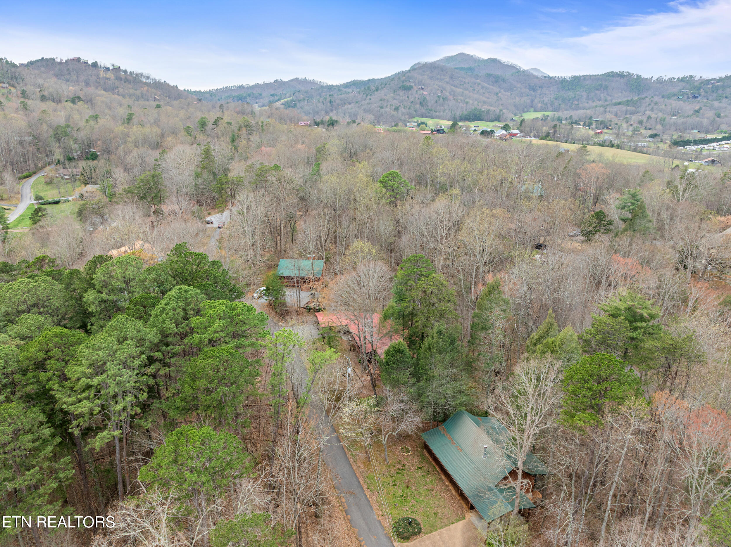 3820 Saddle Brook Way Sevierville TN 37862