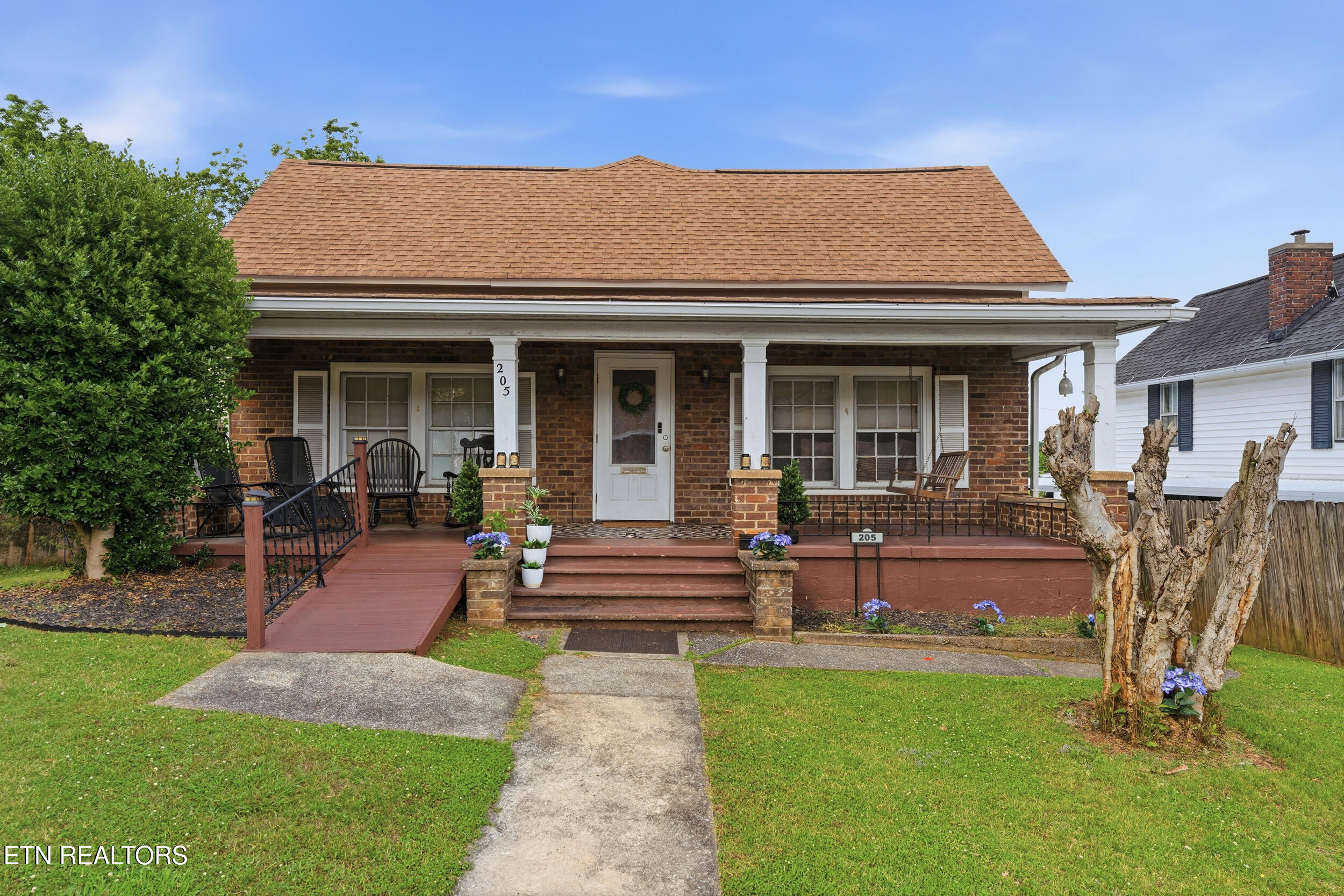 205 Kingston Street Lenoir City TN 37771