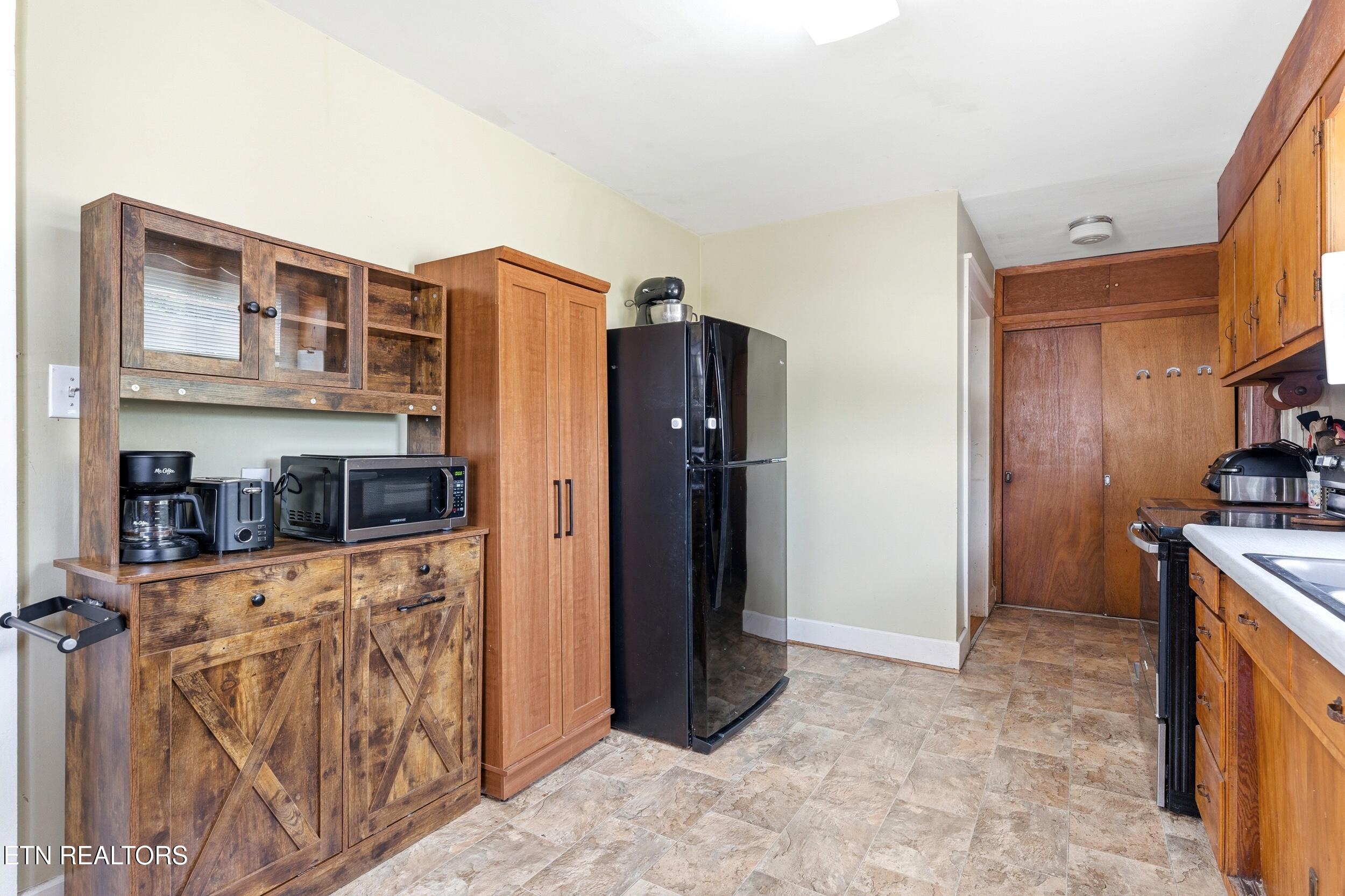 205 Kingston Street Lenoir City TN 37771
