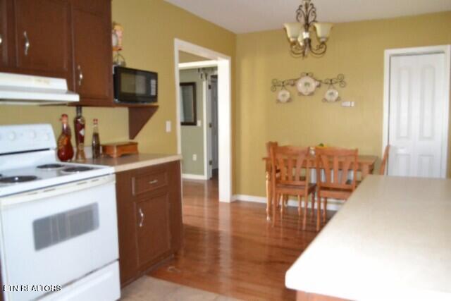 218 East Lake Avenue Celina TN 38551