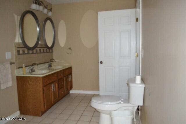 218 East Lake Avenue Celina TN 38551