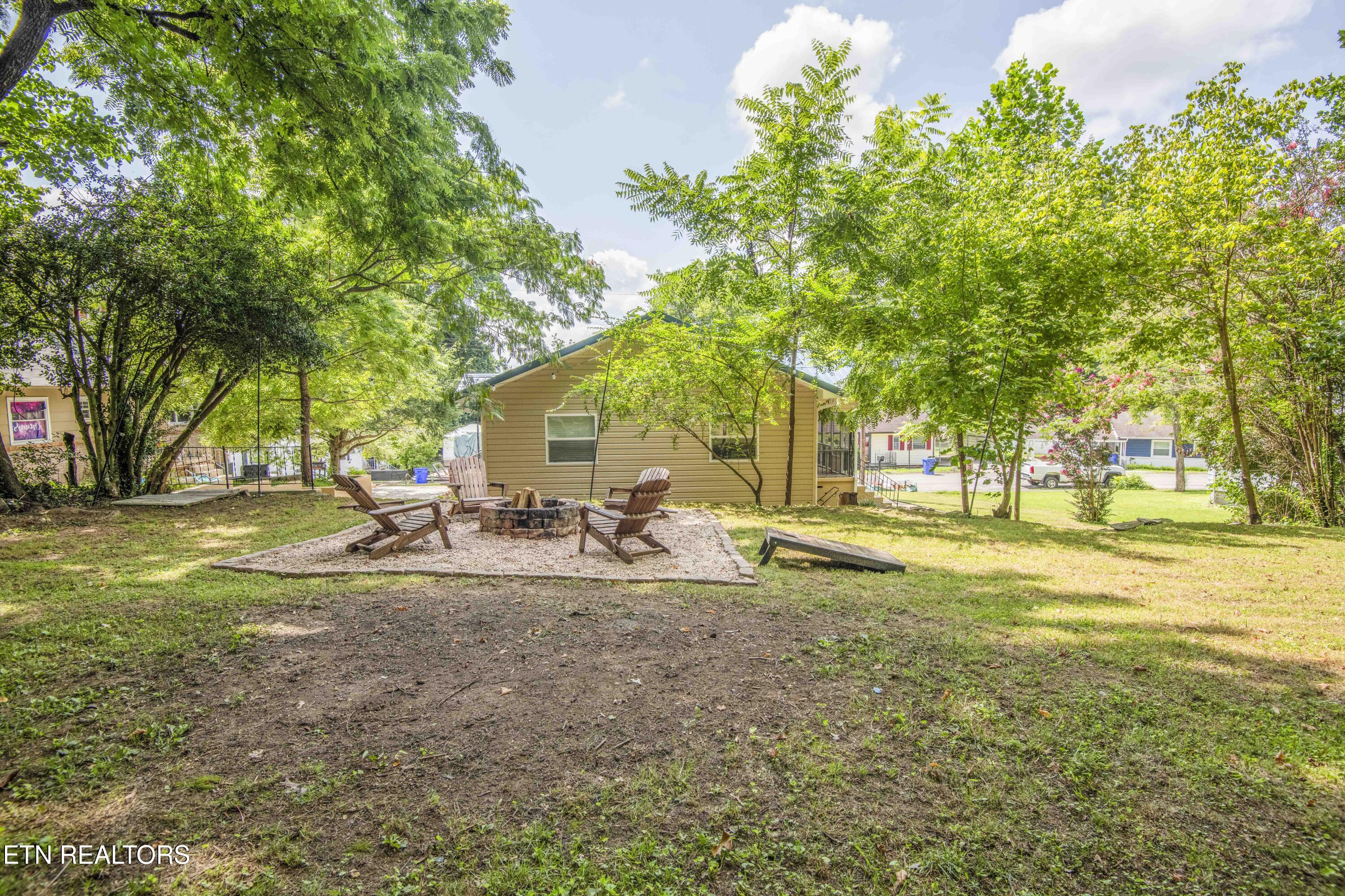 306 W Faunce Road Oak Ridge TN 37830