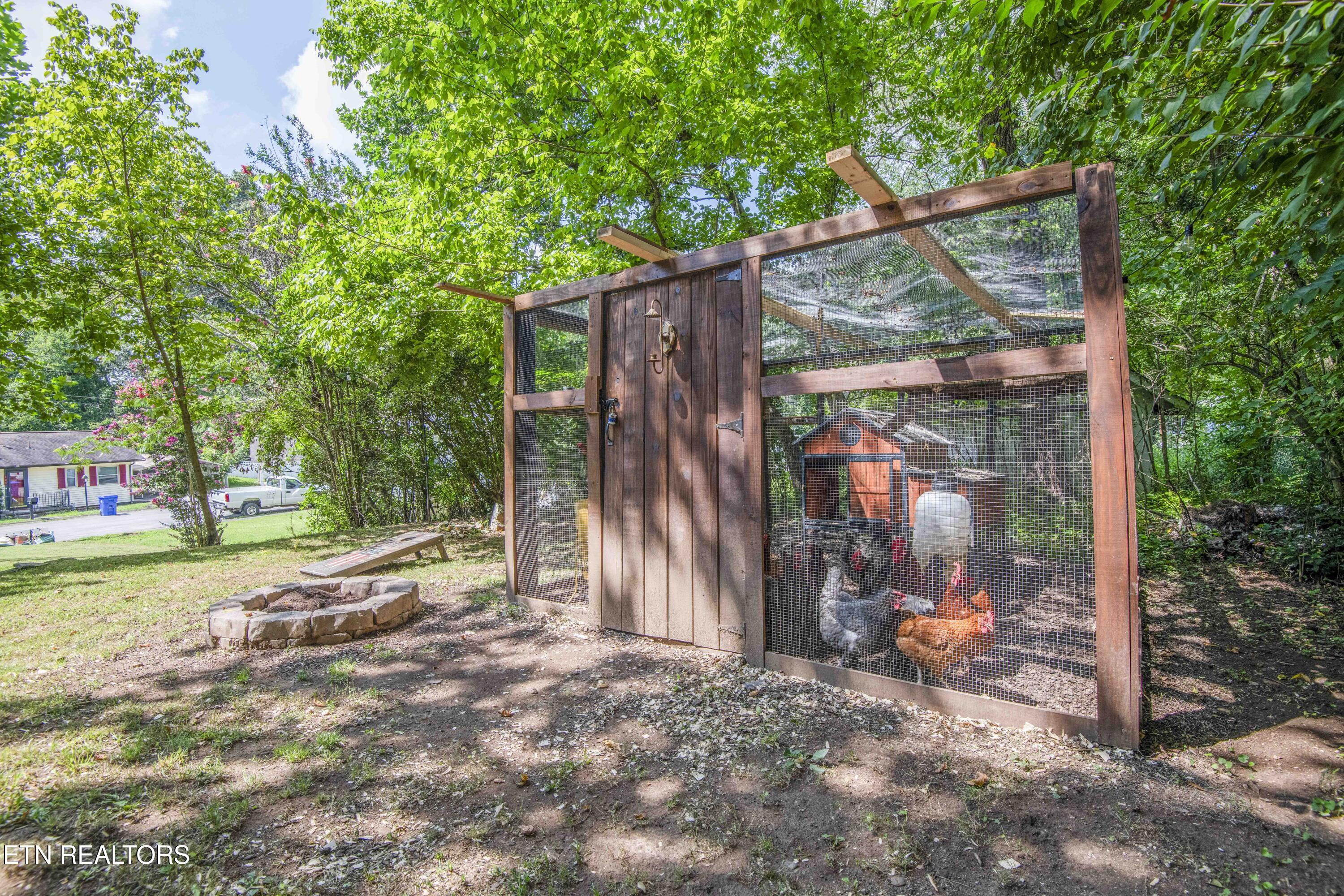 306 W Faunce Road Oak Ridge TN 37830