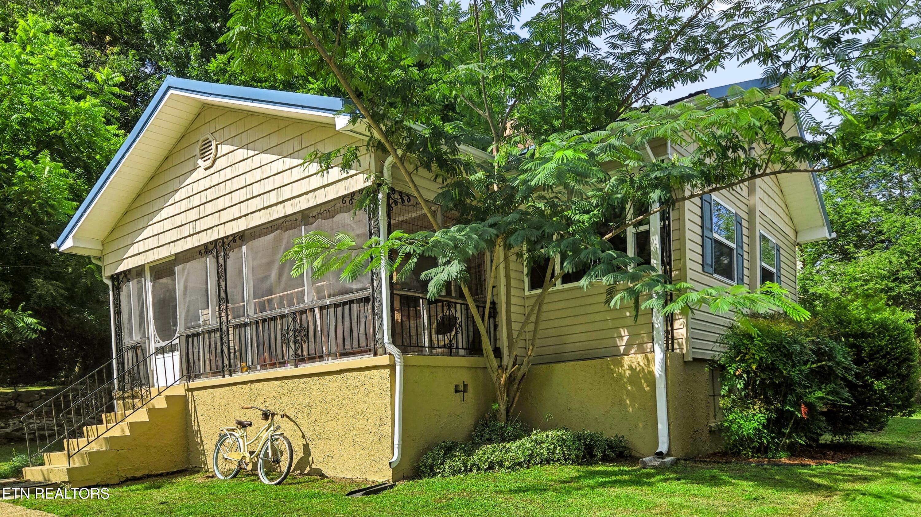 306 W Faunce Road Oak Ridge TN 37830