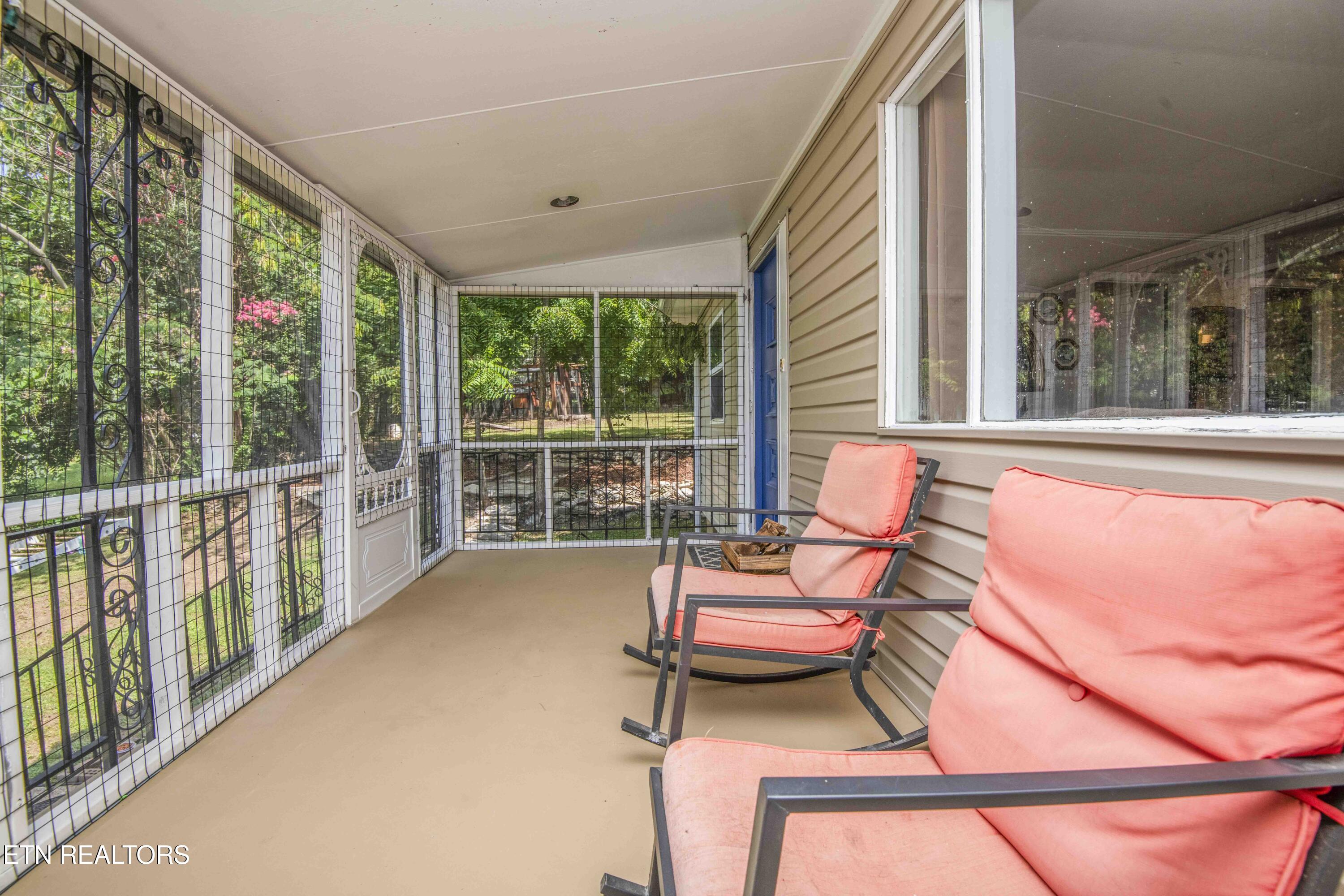 306 W Faunce Road Oak Ridge TN 37830