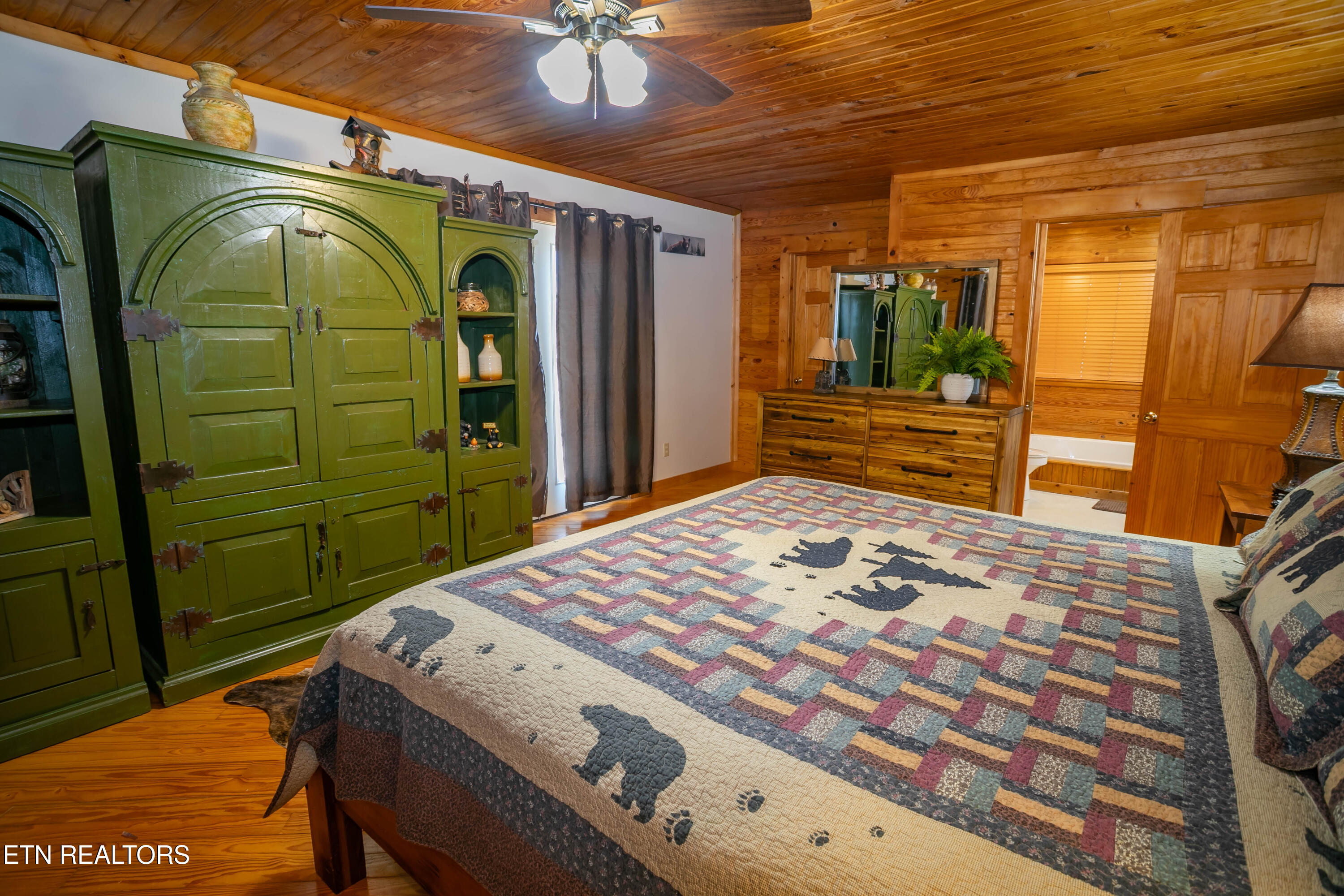 3849 Saddle Brook Way Sevierville TN 37862