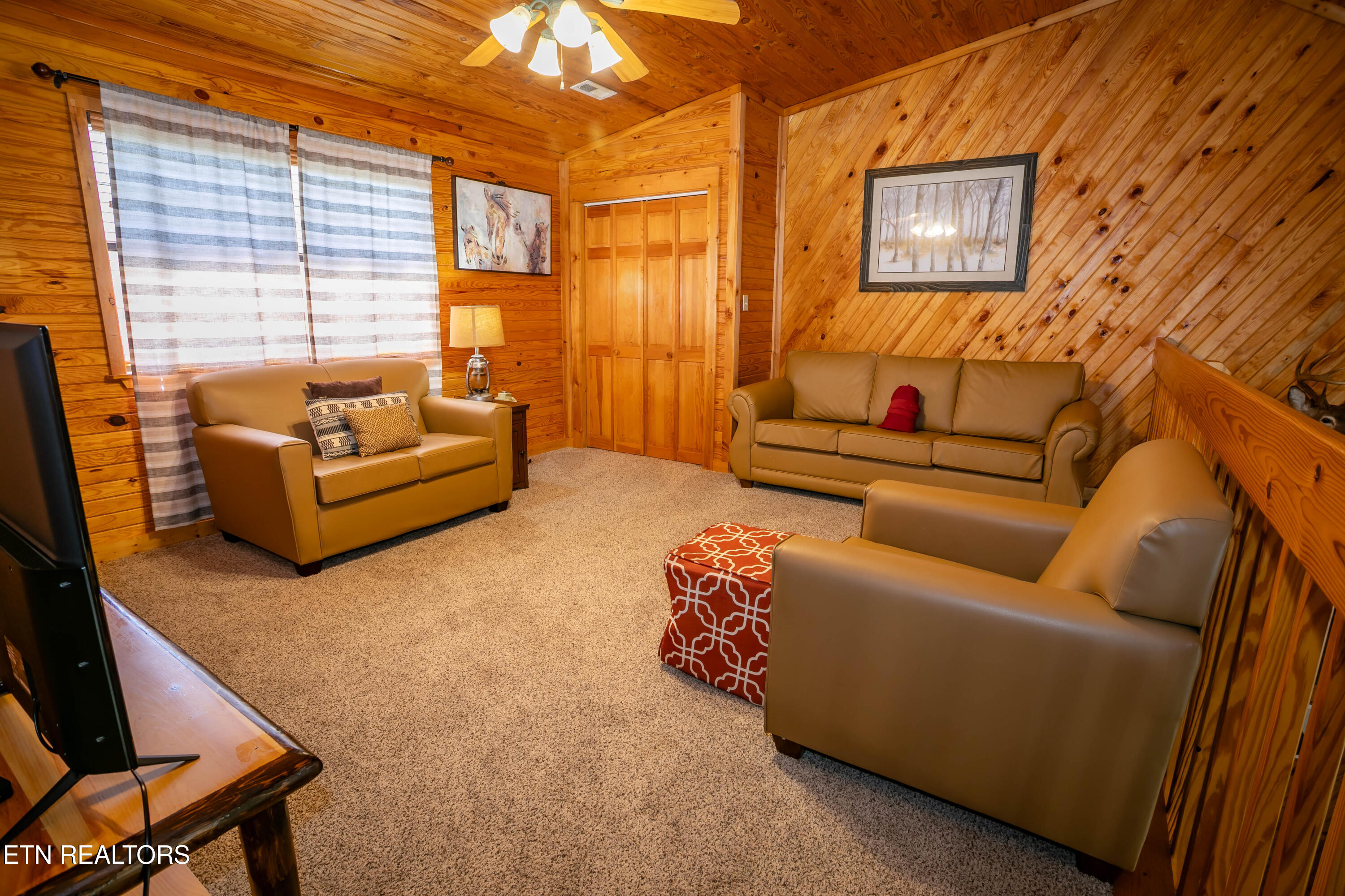 3849 Saddle Brook Way Sevierville TN 37862