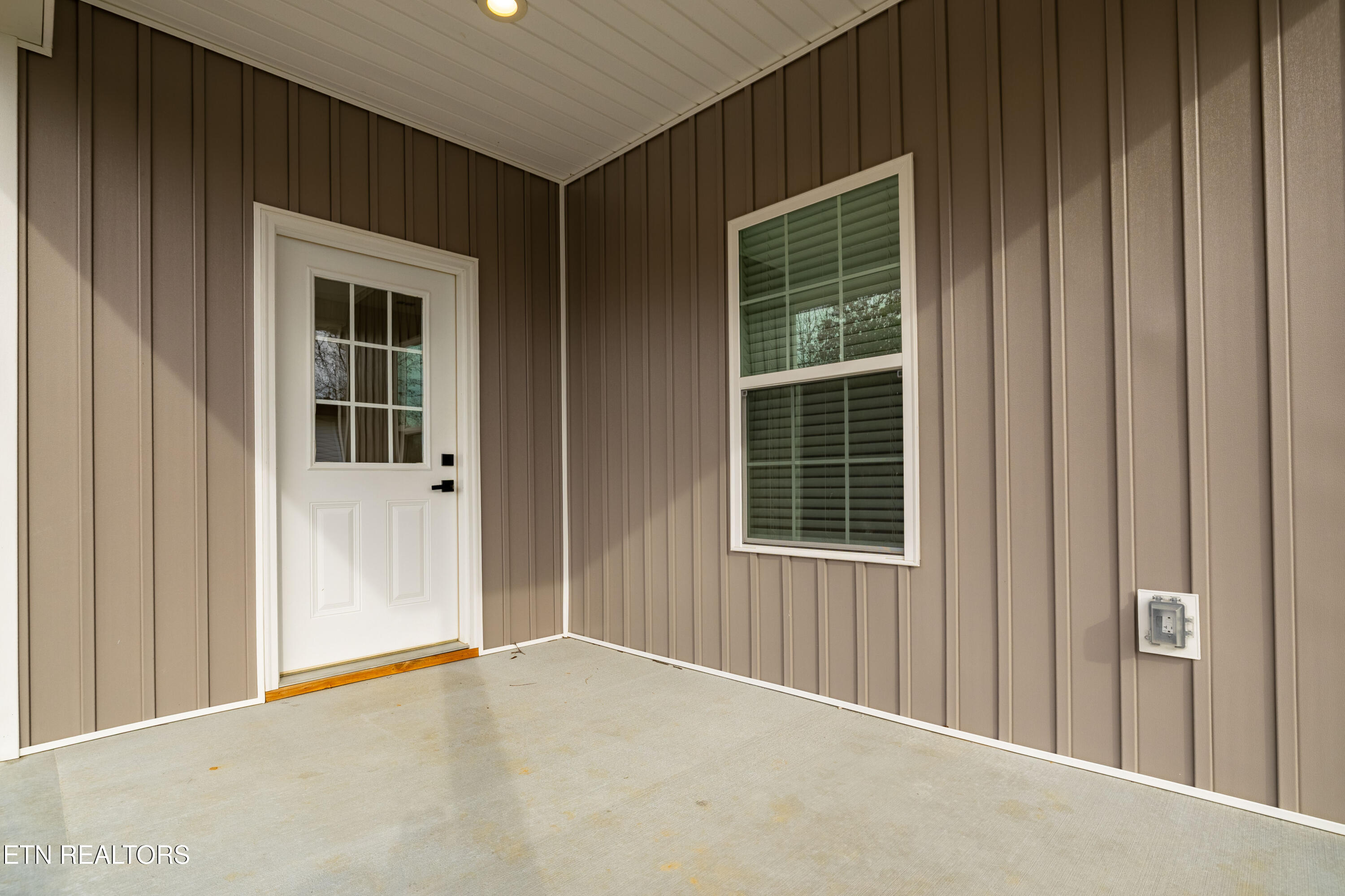 2822 Deer Stand Drive Sevierville TN 37876