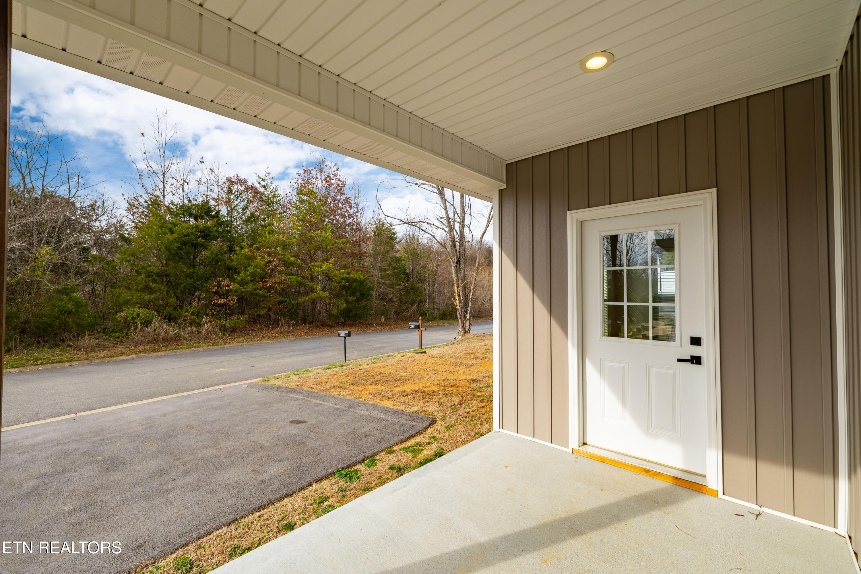 2822 Deer Stand Drive Sevierville TN 37876