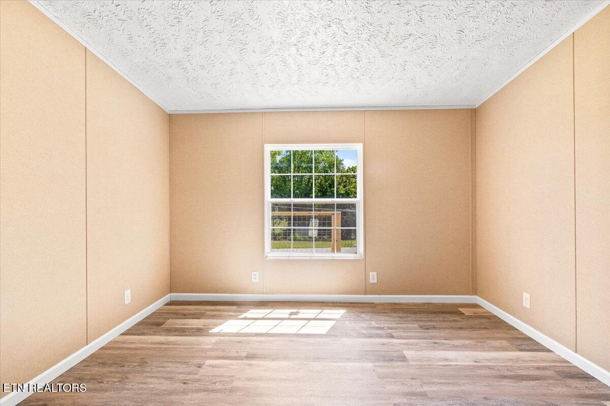 902 W Prospect Street Lafollette TN 37766