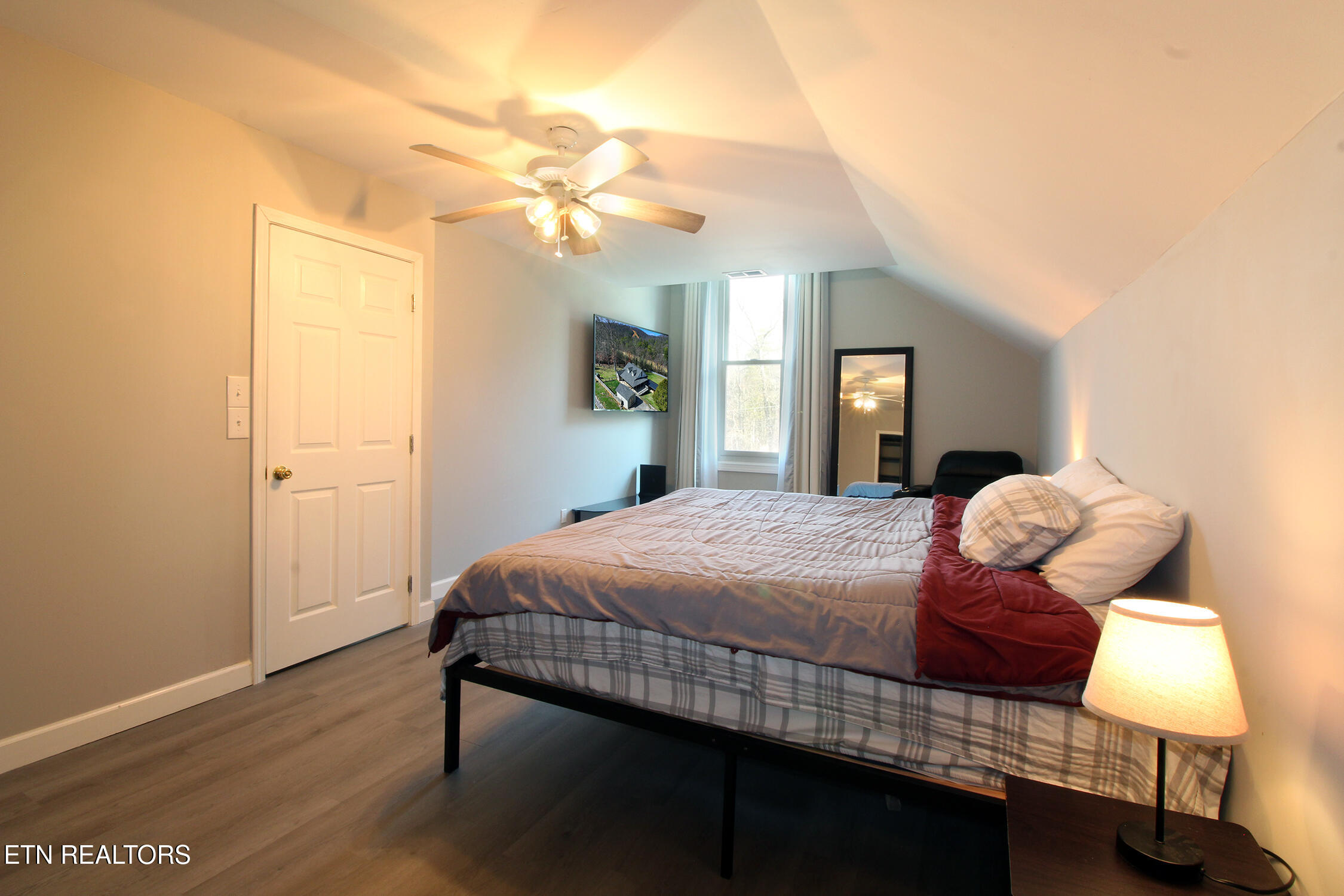 4816 E Raccoon Valley Drive Knoxville TN 37938
