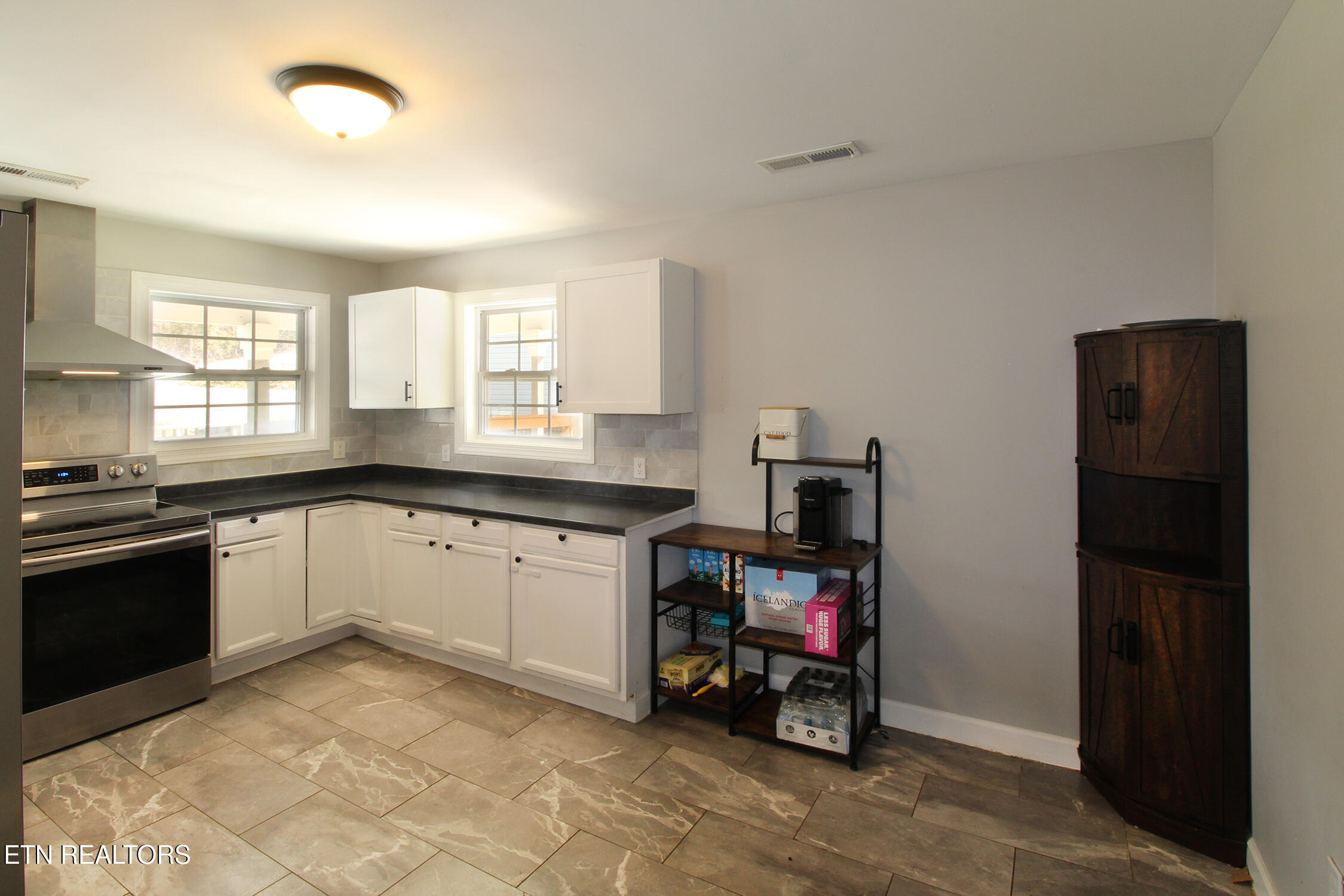 4816 E Raccoon Valley Drive Knoxville TN 37938