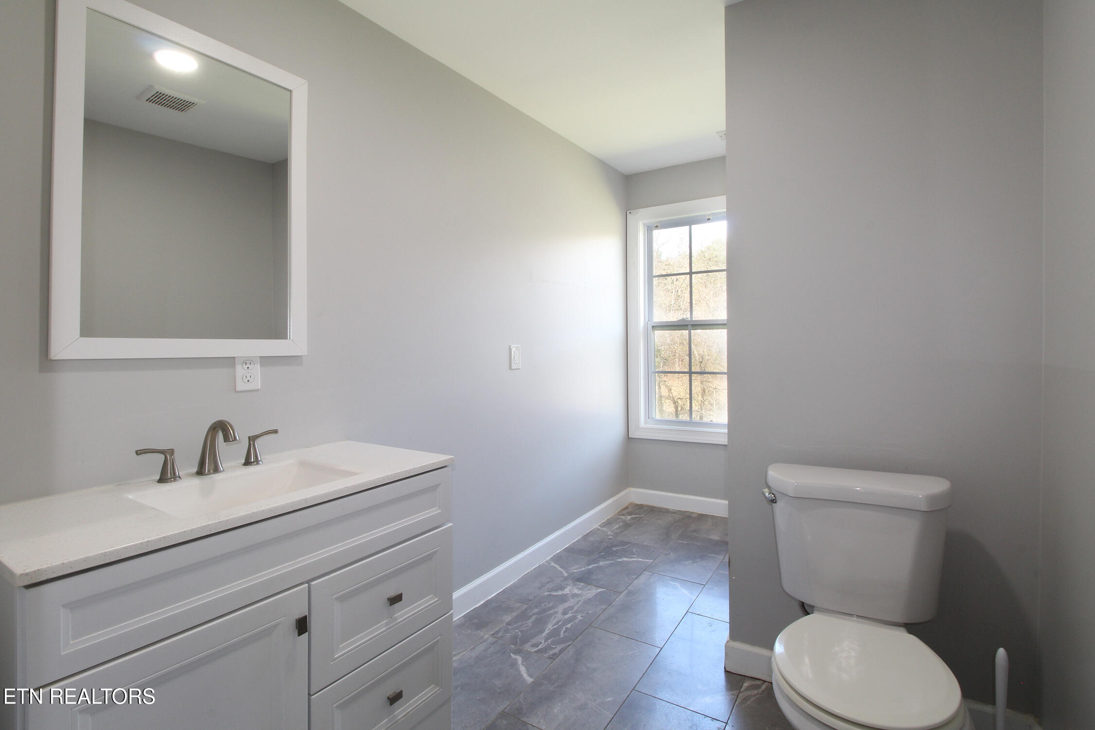 4816 E Raccoon Valley Drive Knoxville TN 37938