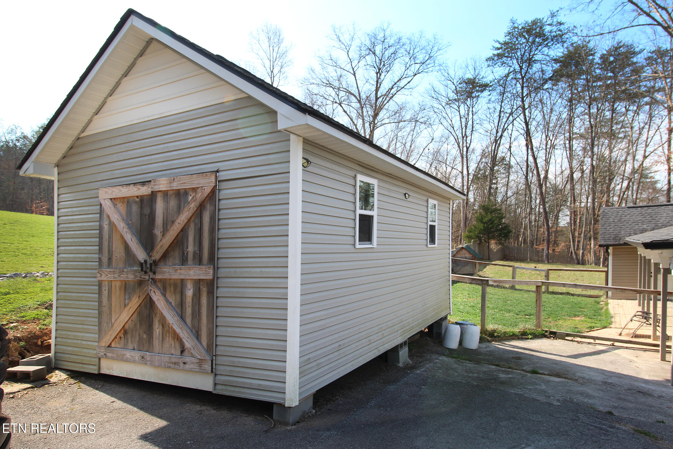 4816 E Raccoon Valley Drive Knoxville TN 37938