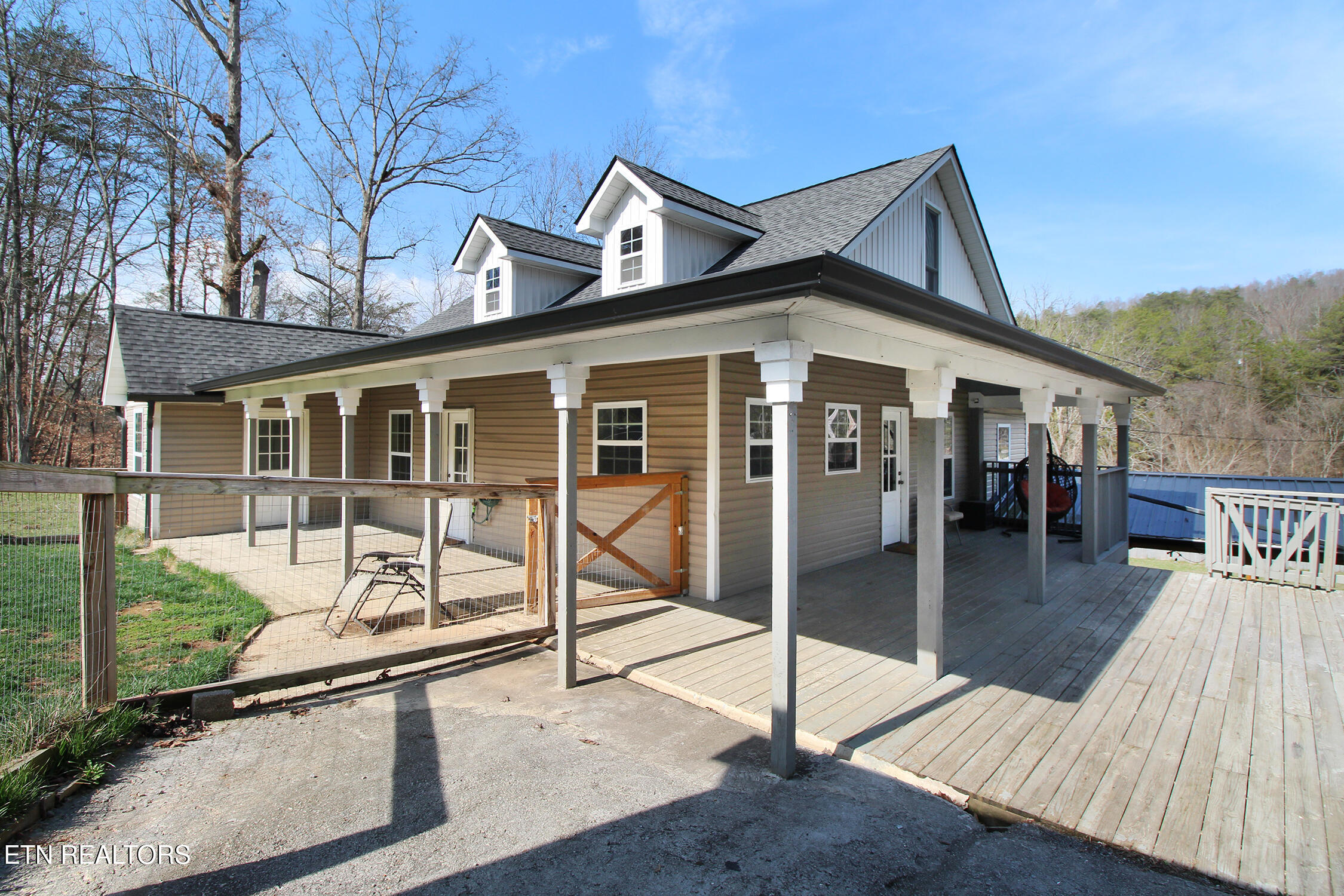 4816 E Raccoon Valley Drive Knoxville TN 37938