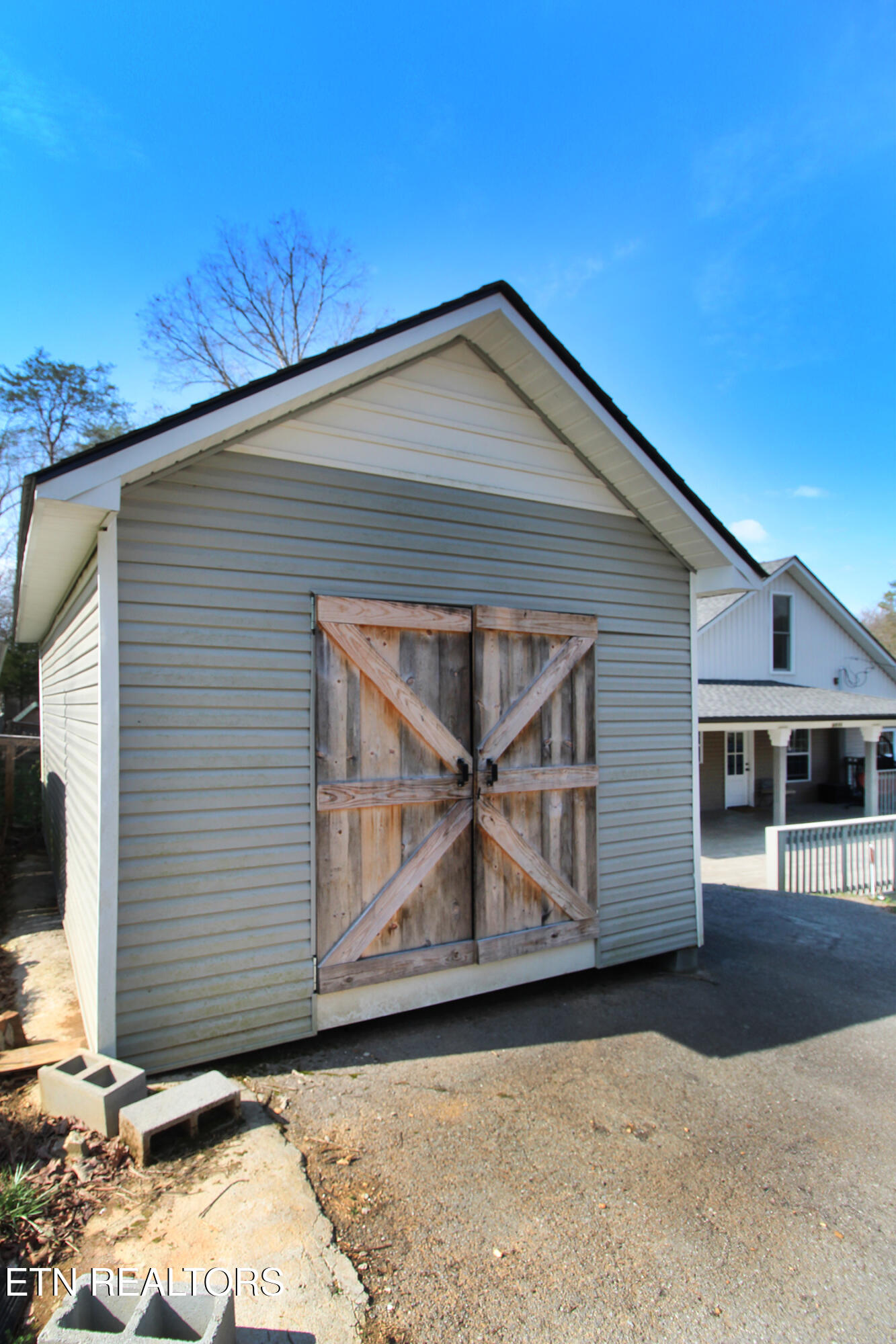 4816 E Raccoon Valley Drive Knoxville TN 37938
