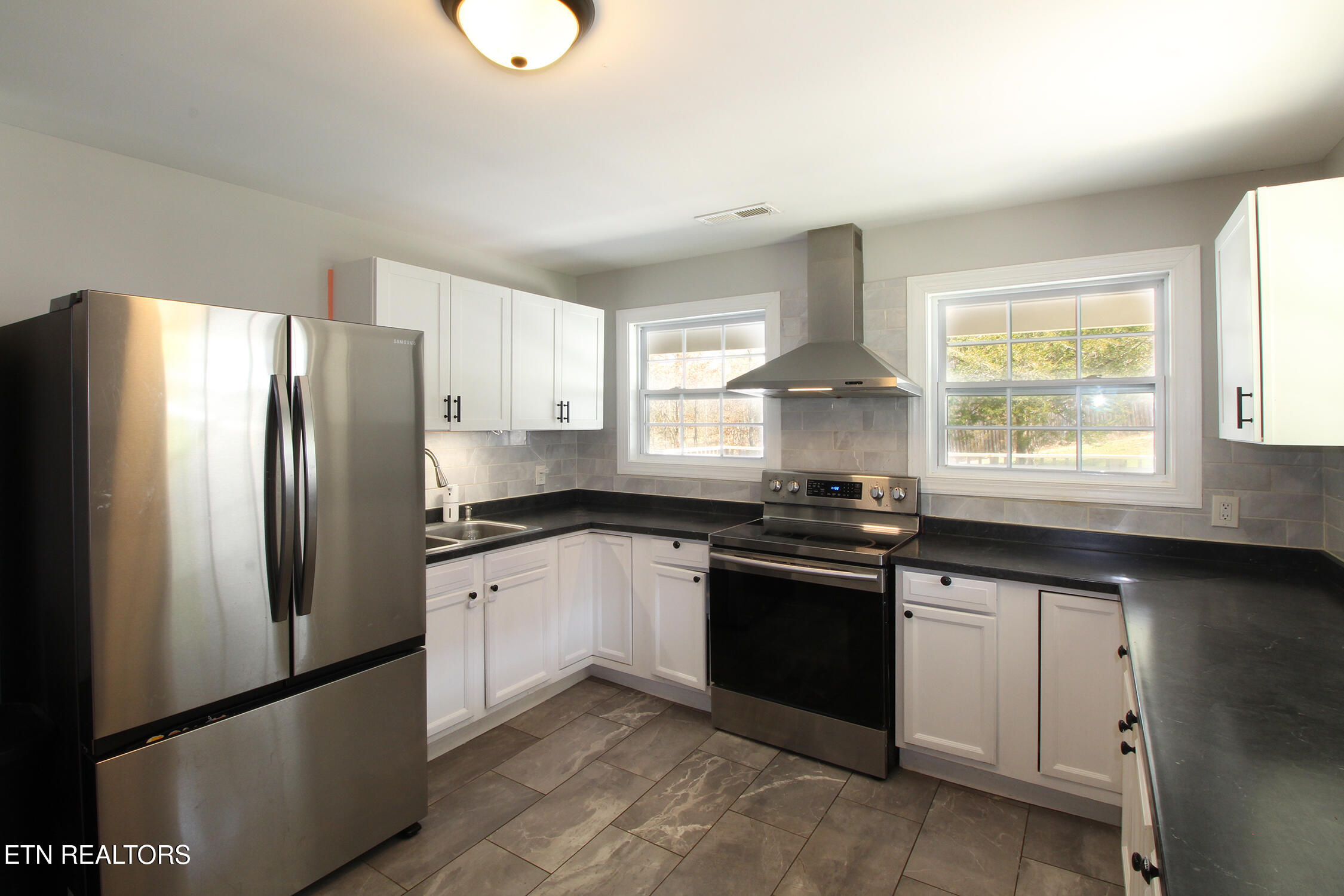 4816 E Raccoon Valley Drive Knoxville TN 37938