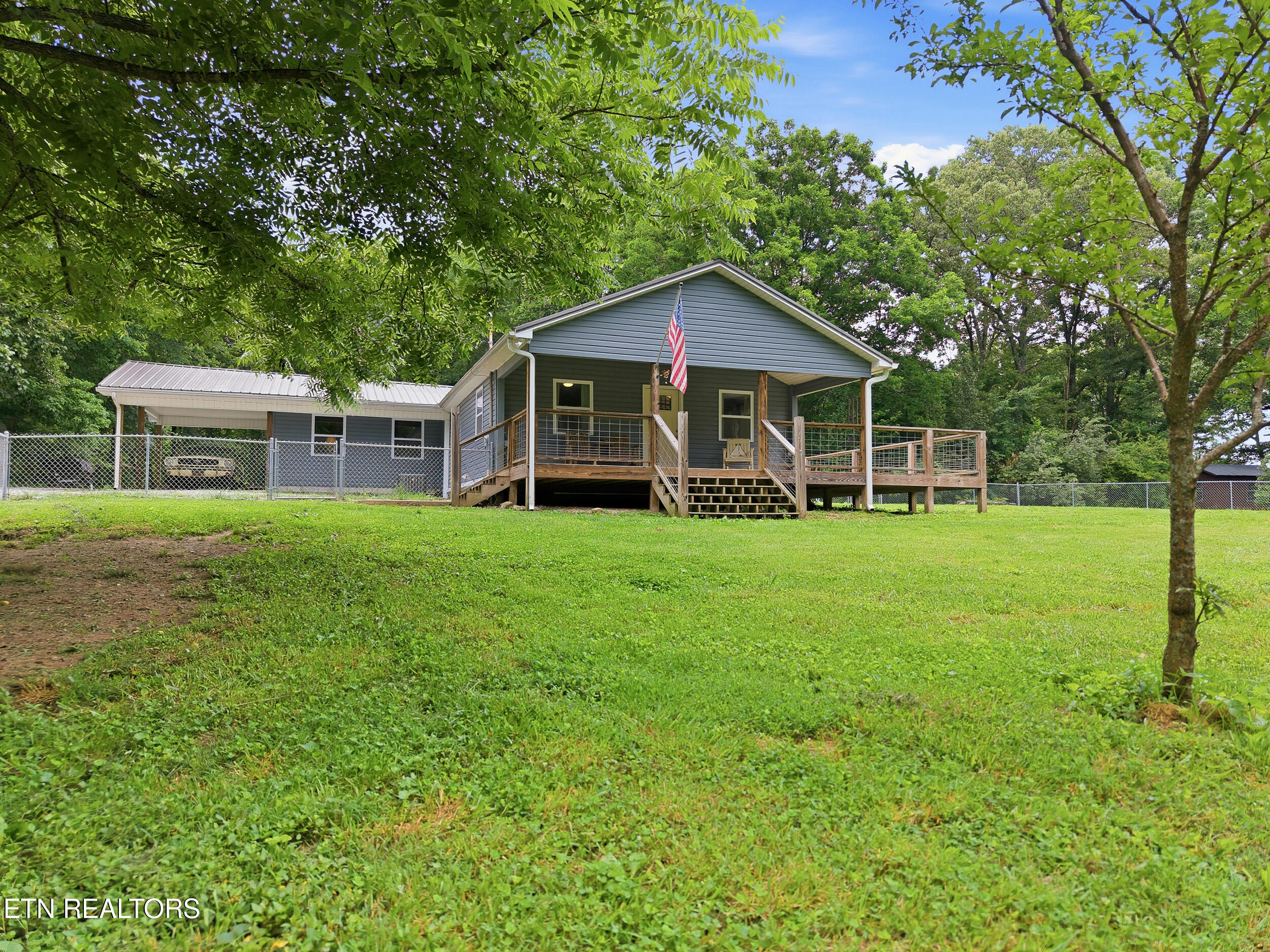 600 W End Road Rockwood TN 37854