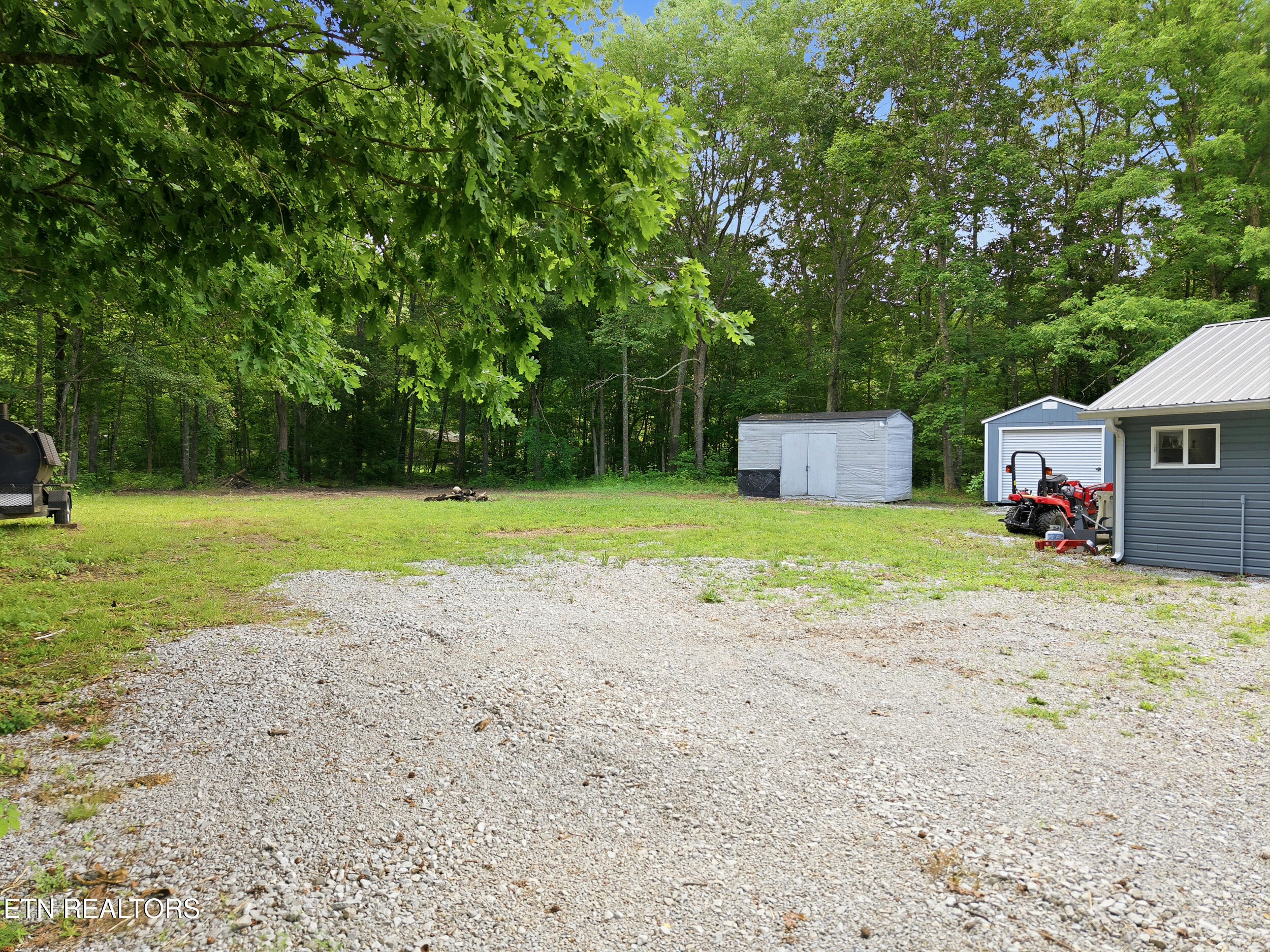 600 W End Road Rockwood TN 37854