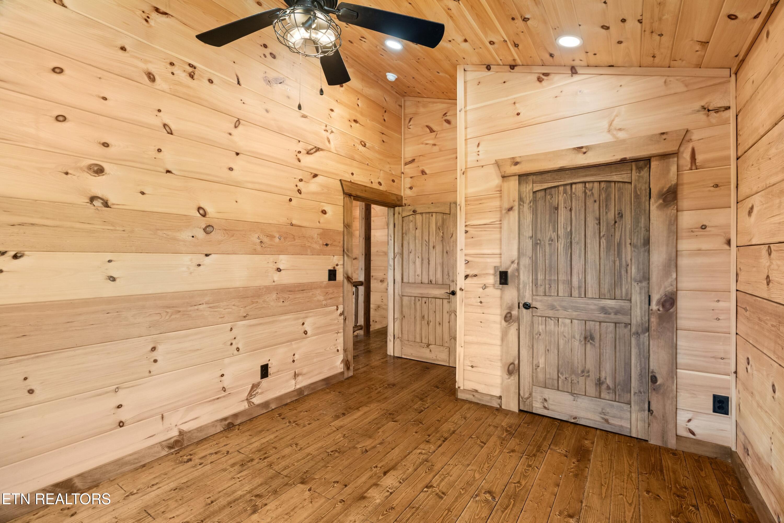 102 Golf View Boulevard Dandridge TN 37725
