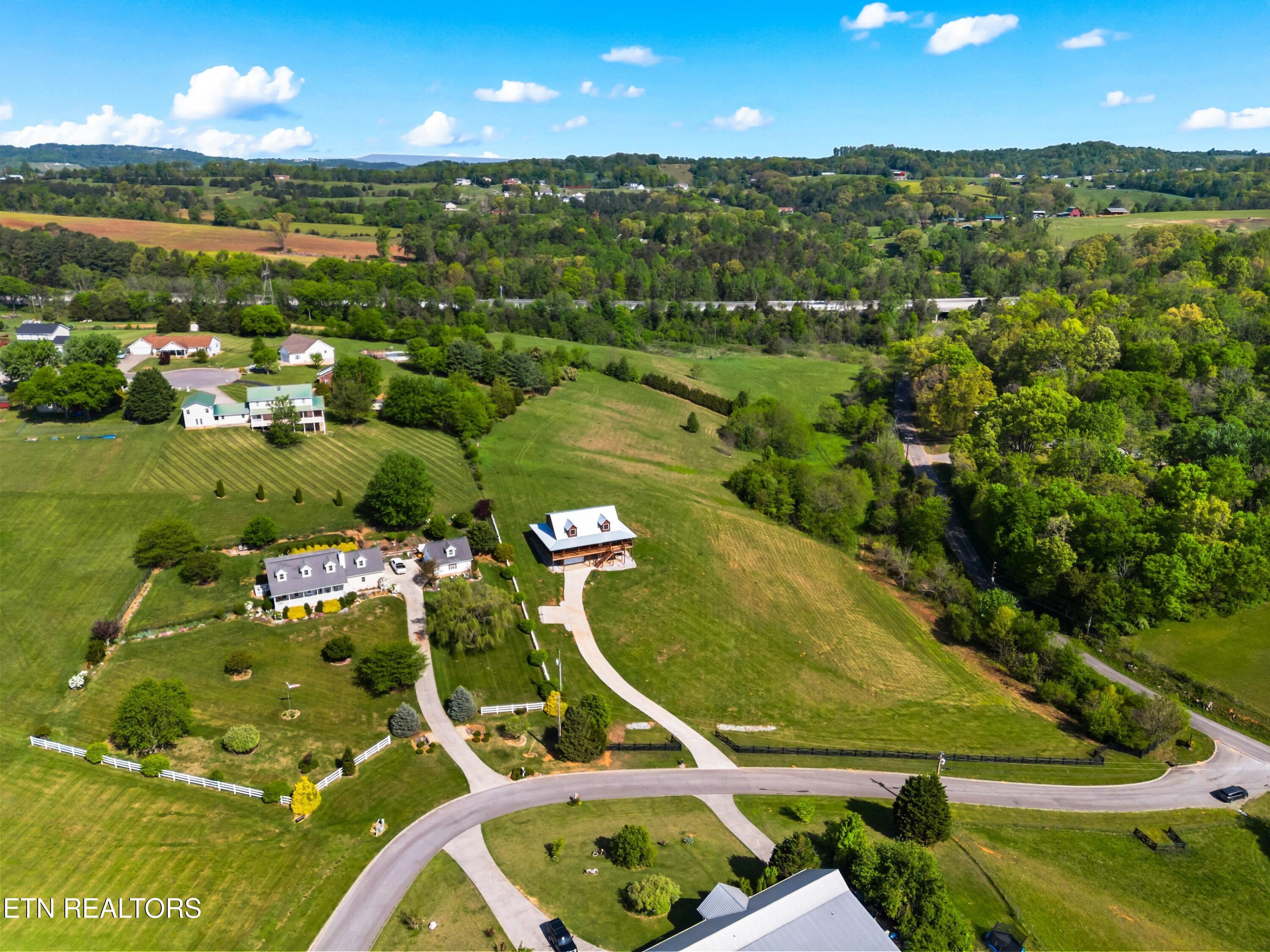 102 Golf View Boulevard Dandridge TN 37725